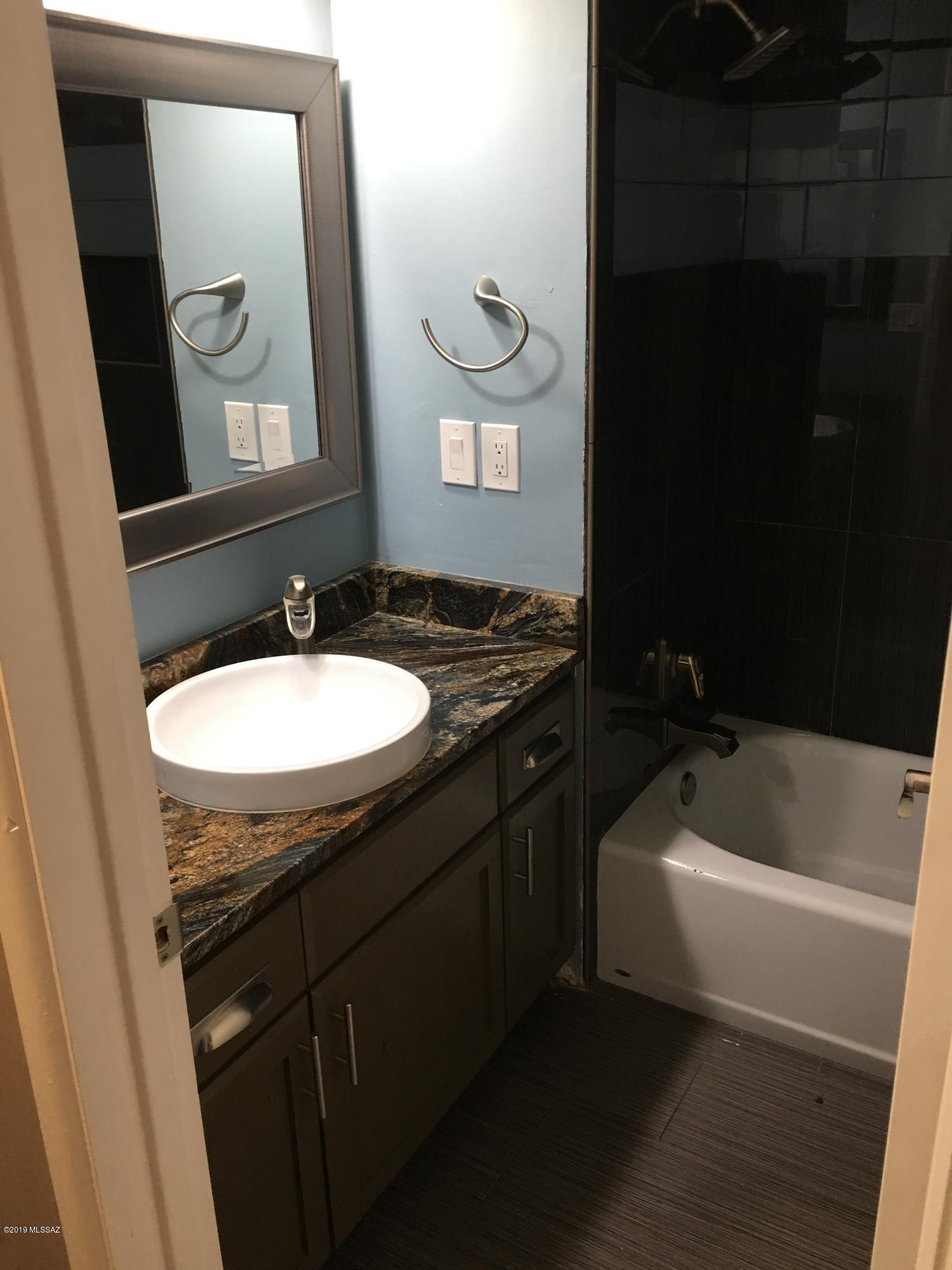 Crest View - Residential Lease