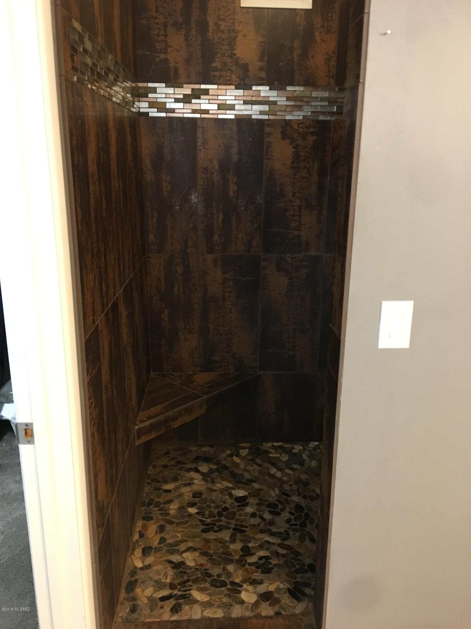 Crest View - Residential Lease