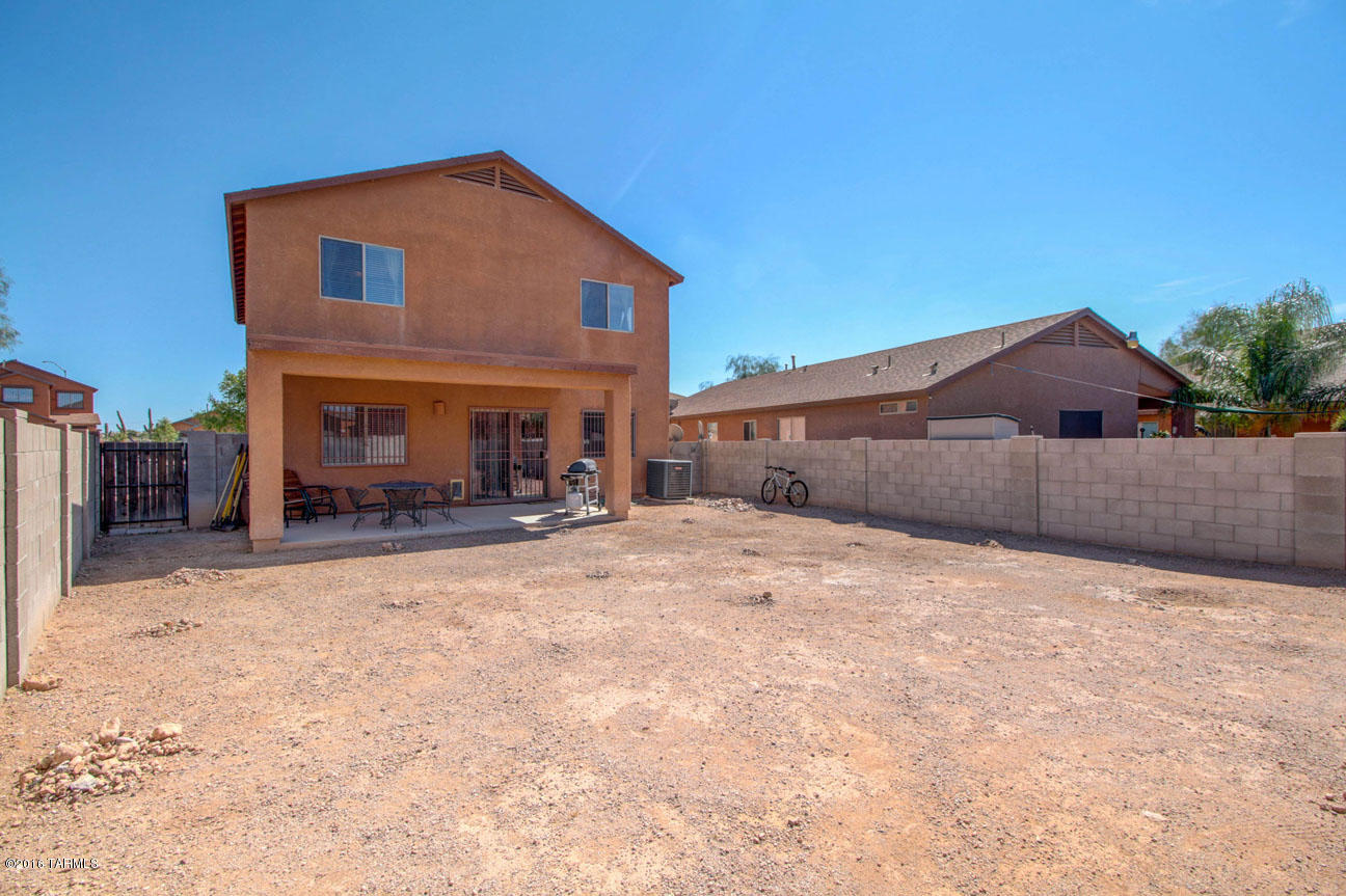 Tres Pueblos - Residential