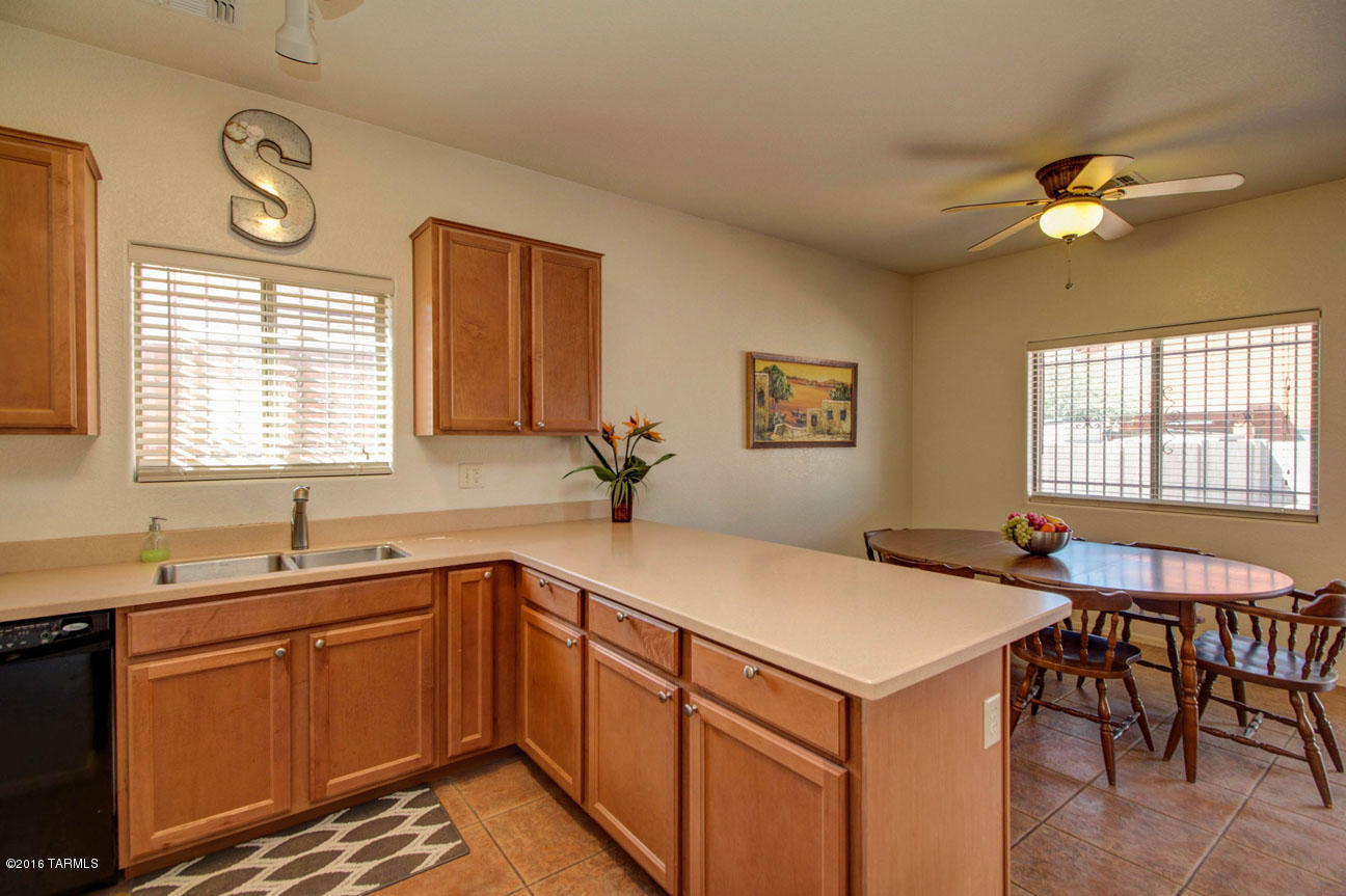 Tres Pueblos - Residential