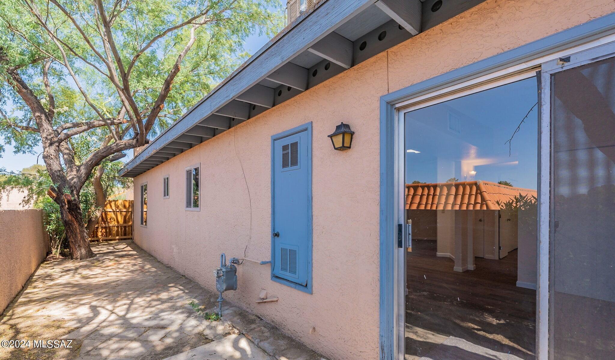 Rancho Sahuaro (1-33) - Residential