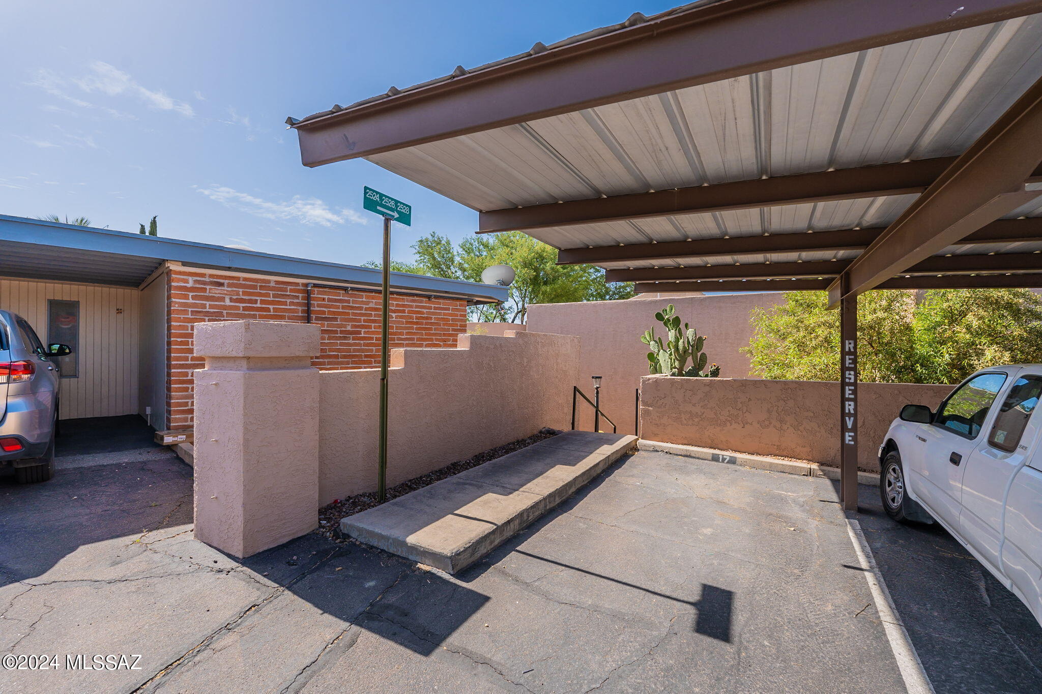 Rancho Sahuaro (1-33) - Residential