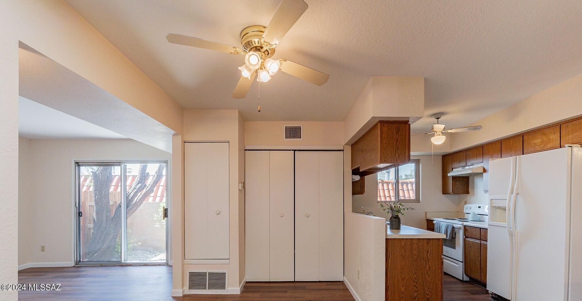 Rancho Sahuaro (1-33) - Residential