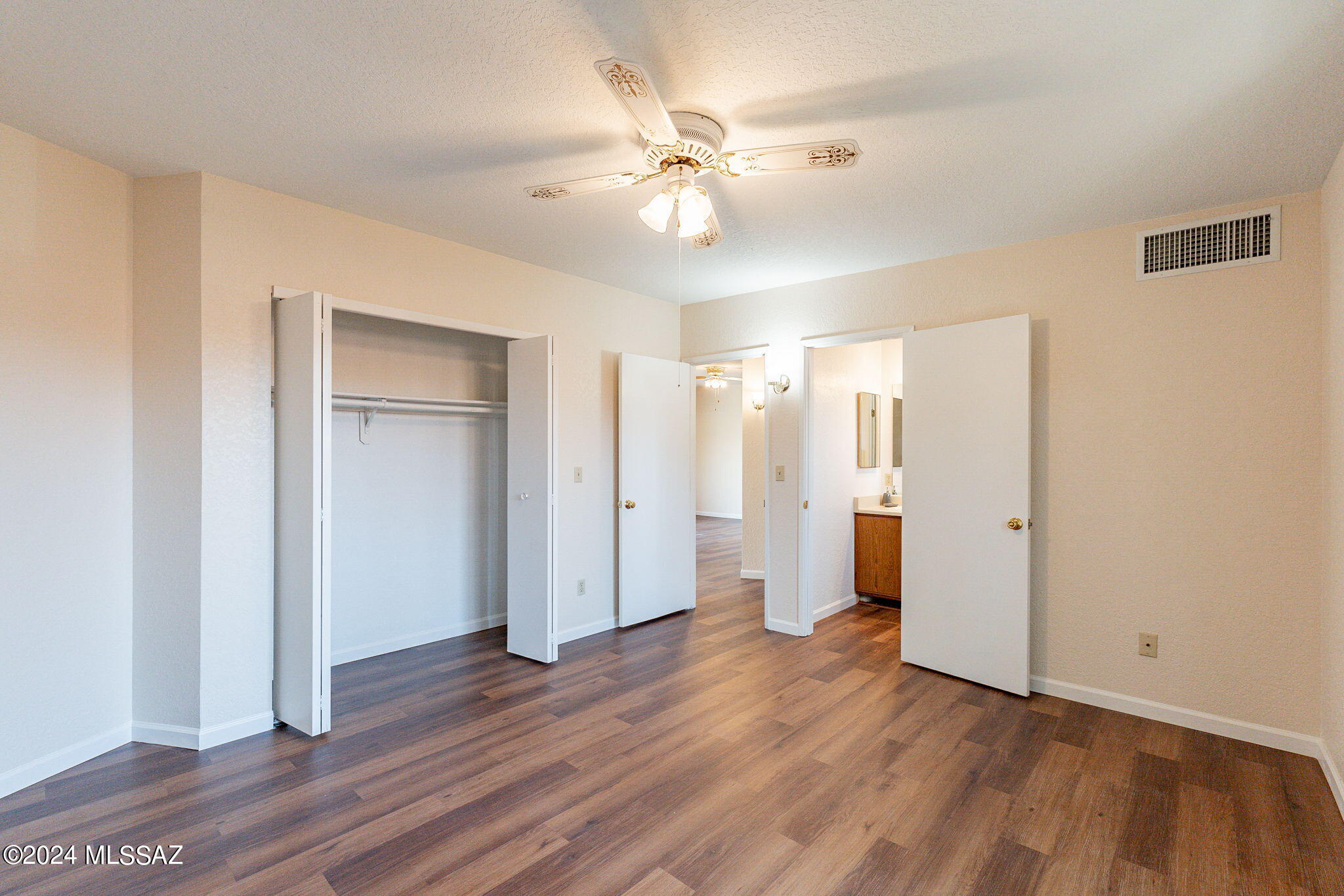 Rancho Sahuaro (1-33) - Residential