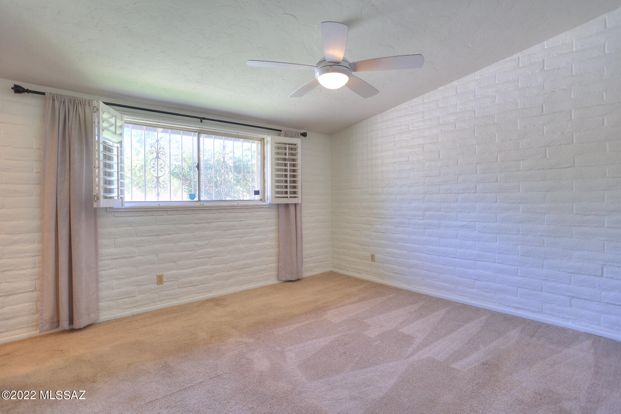 Campbell Ave. Acres - Residential