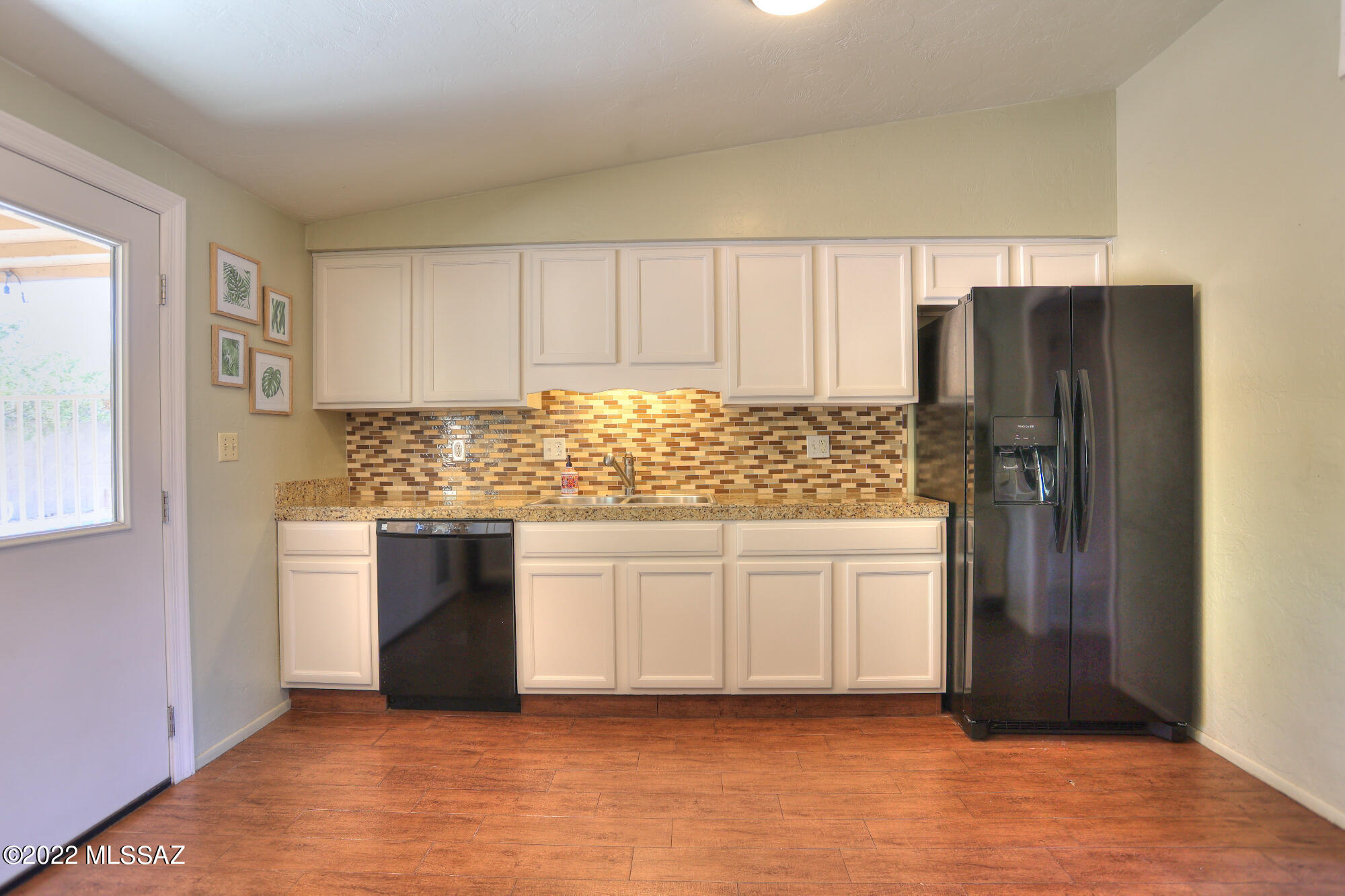Campbell Ave. Acres - Residential