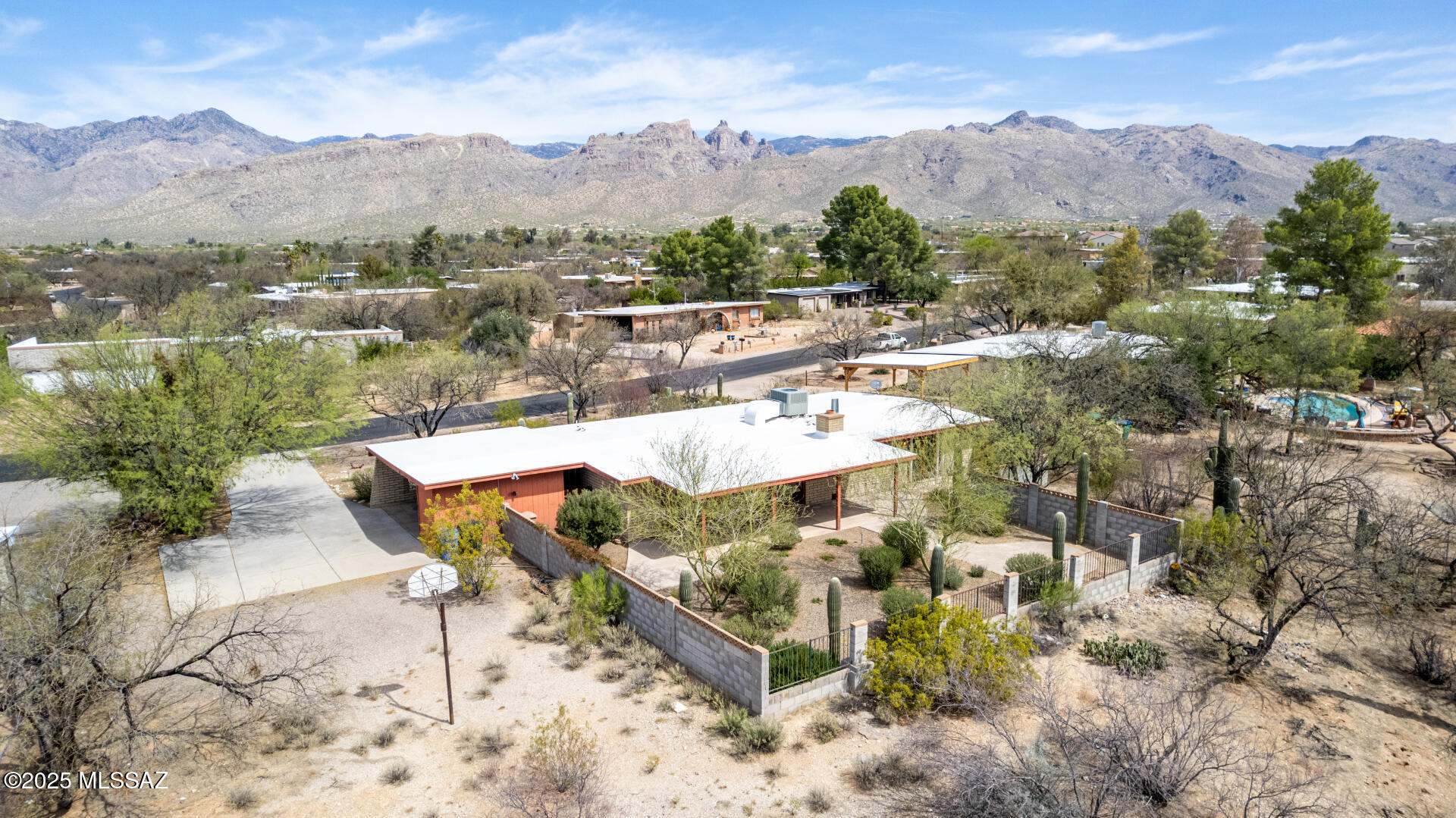 Tres Lomas North (1-135) - Residential