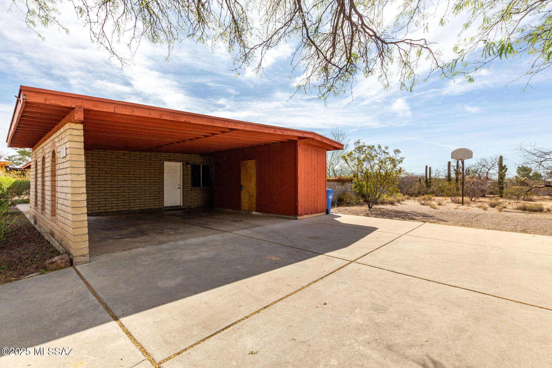Tres Lomas North (1-135) - Residential