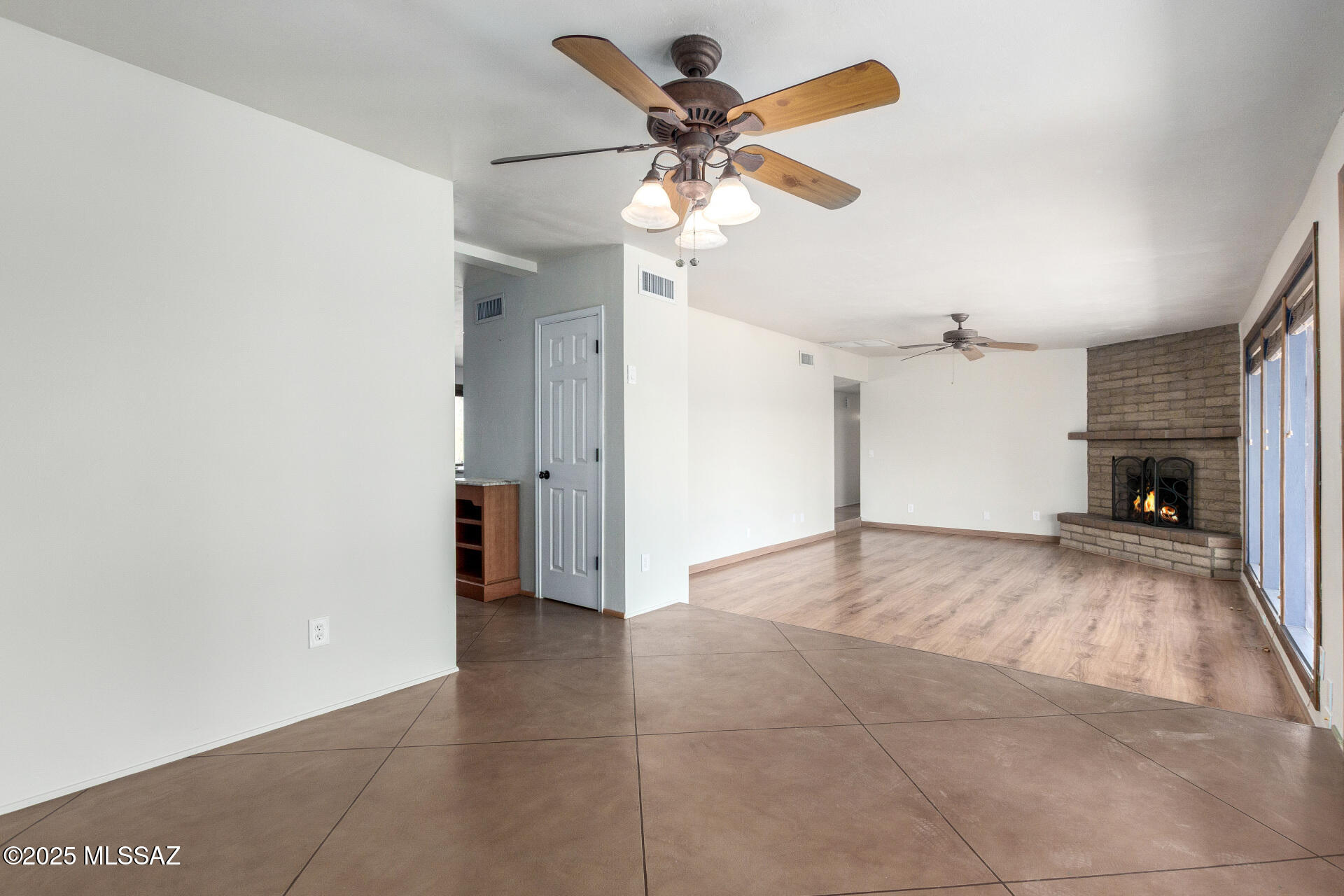 Tres Lomas North (1-135) - Residential