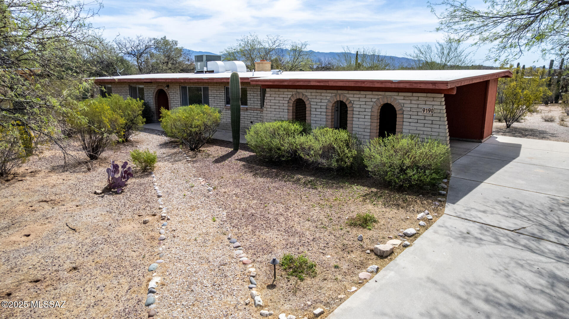 Tres Lomas North (1-135) - Residential
