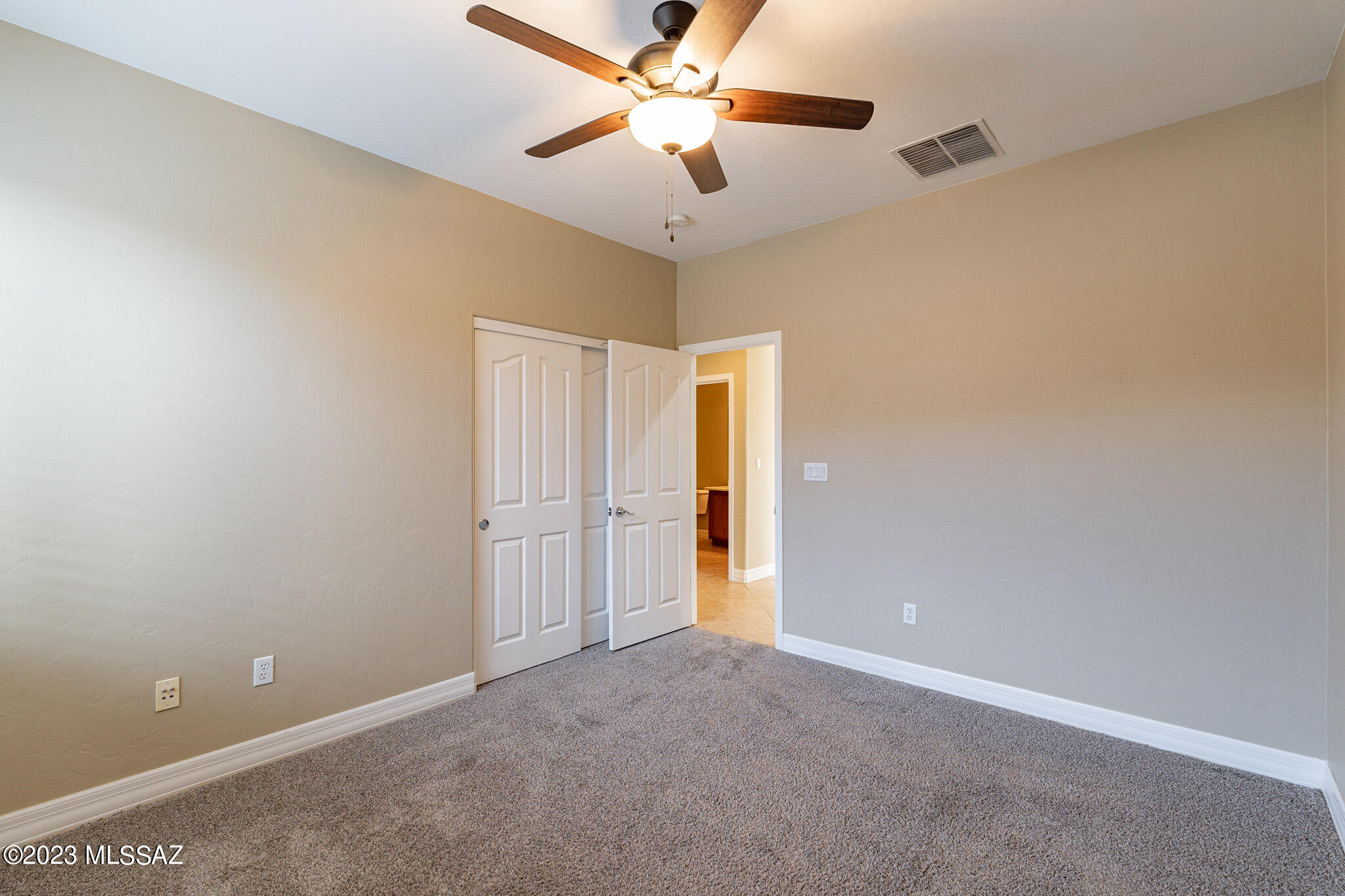 Entrada Bonita (1-253) - Residential Lease