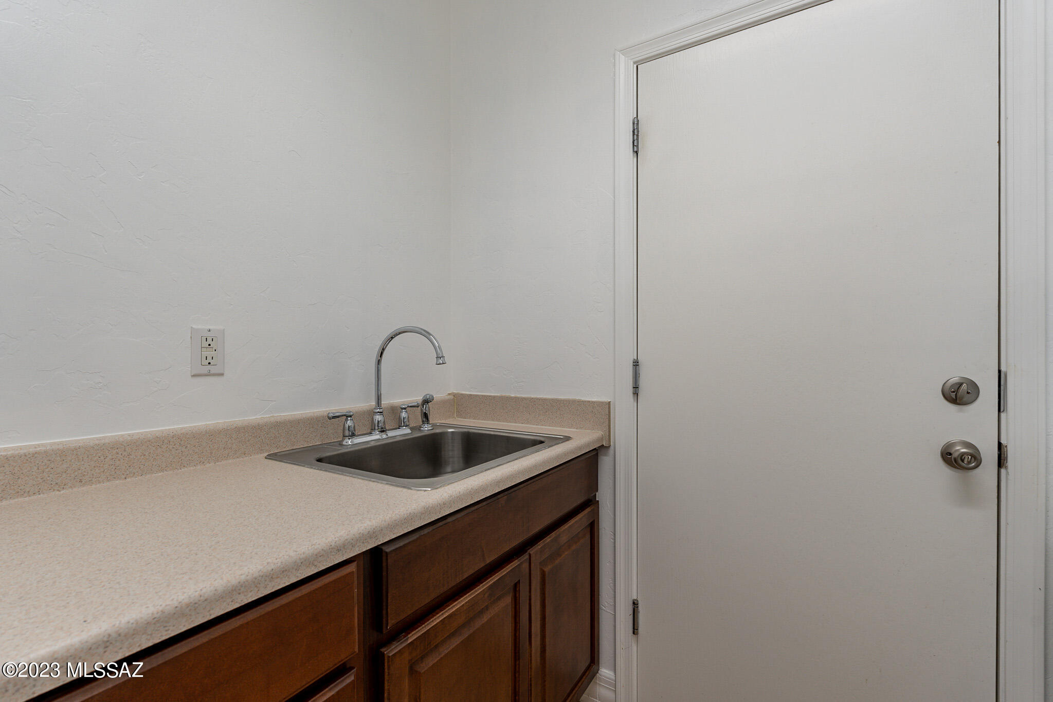 Entrada Bonita (1-253) - Residential Lease
