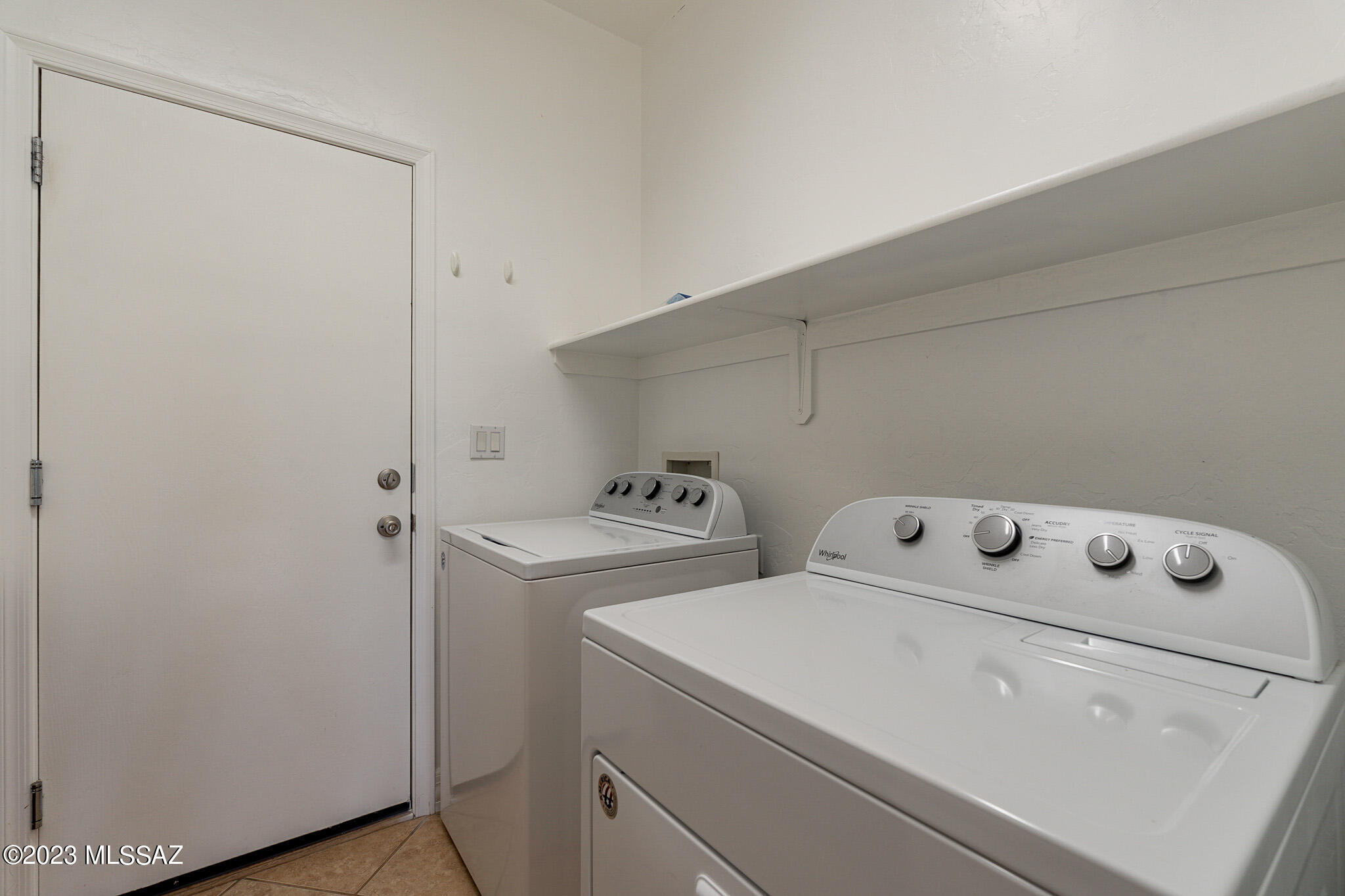 Entrada Bonita (1-253) - Residential Lease