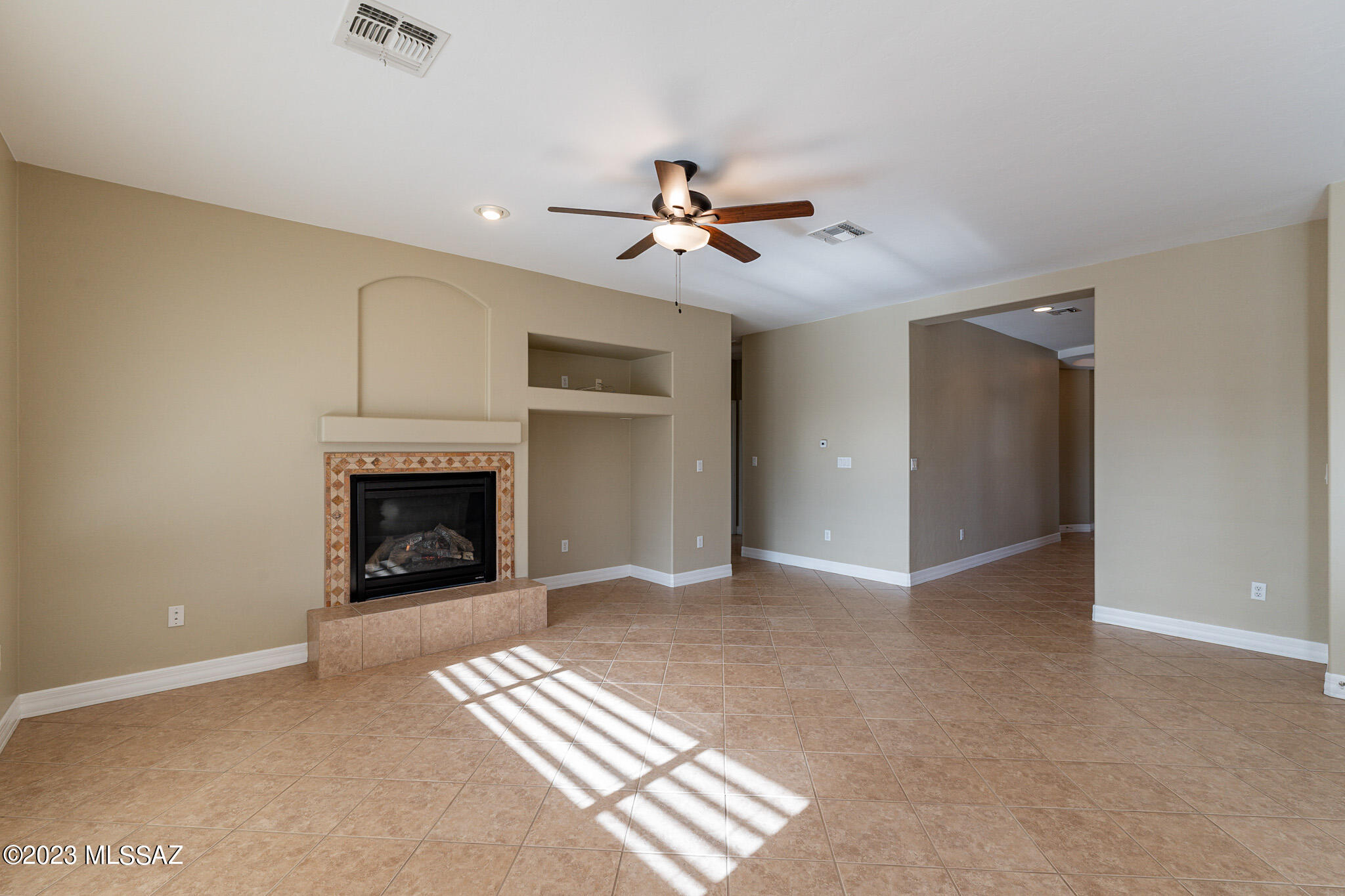 Entrada Bonita (1-253) - Residential Lease