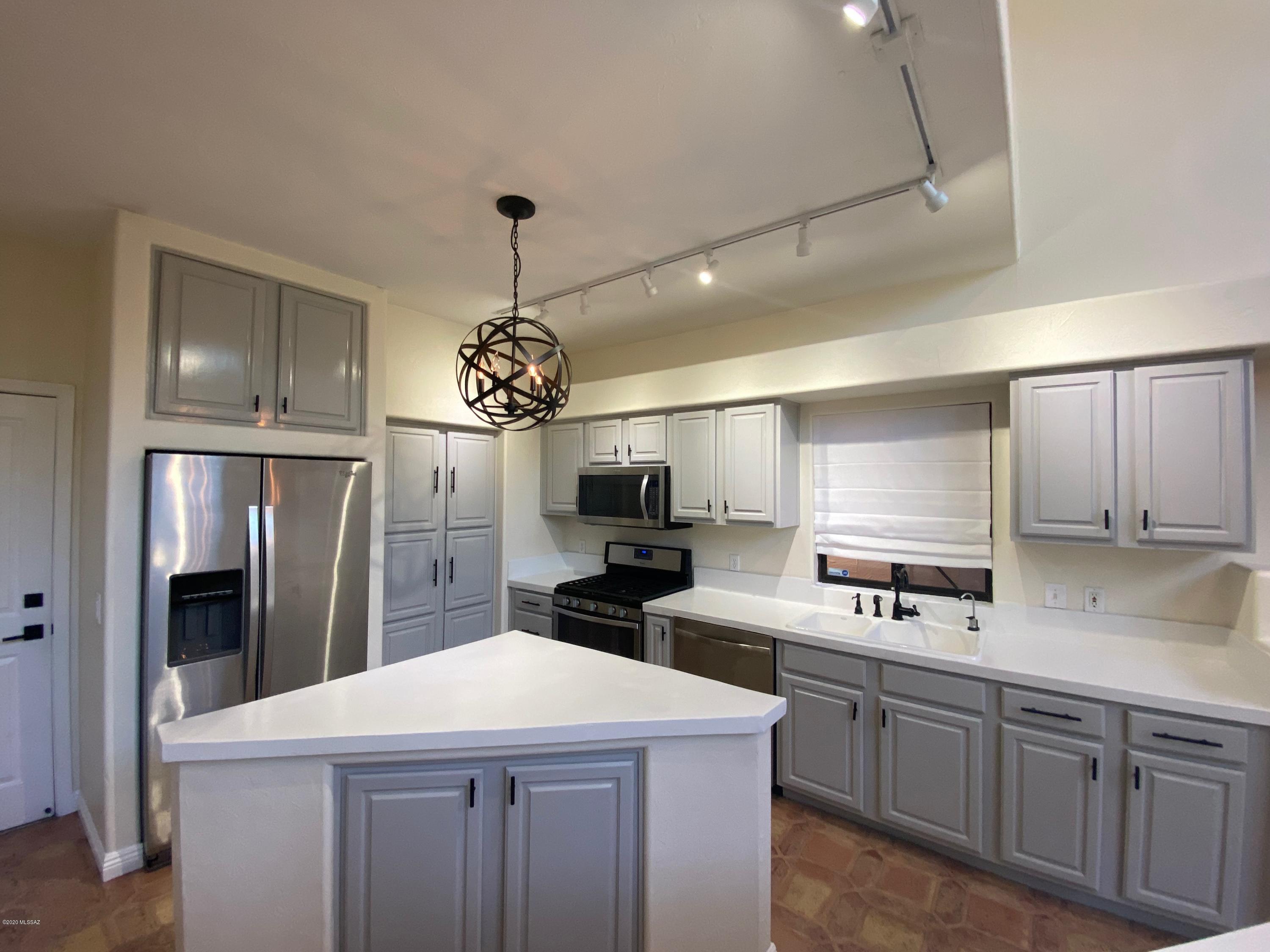 River At North Campbell (1-59) - Residential