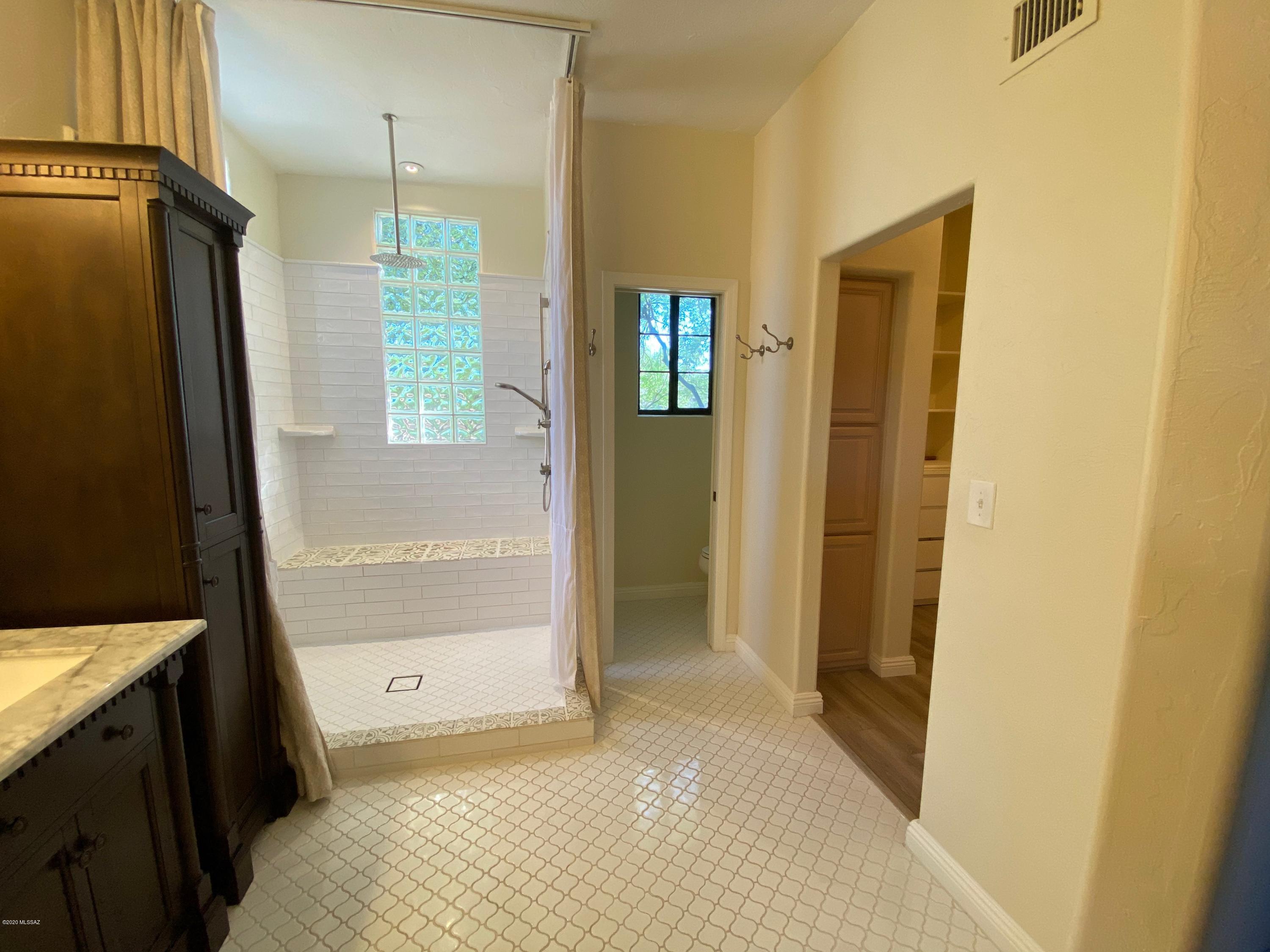 River At North Campbell (1-59) - Residential