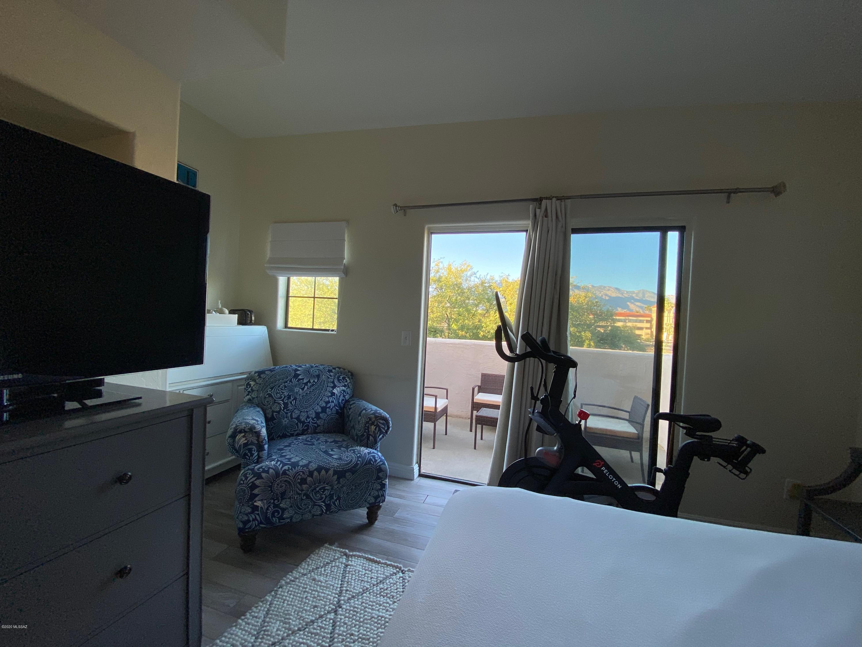 River At North Campbell (1-59) - Residential