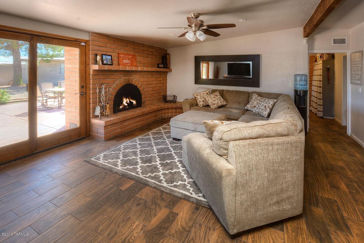 Longview Estates (194-470) - Residential