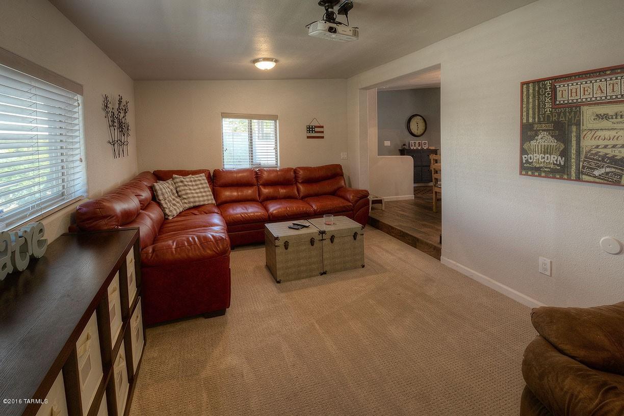 Longview Estates (194-470) - Residential
