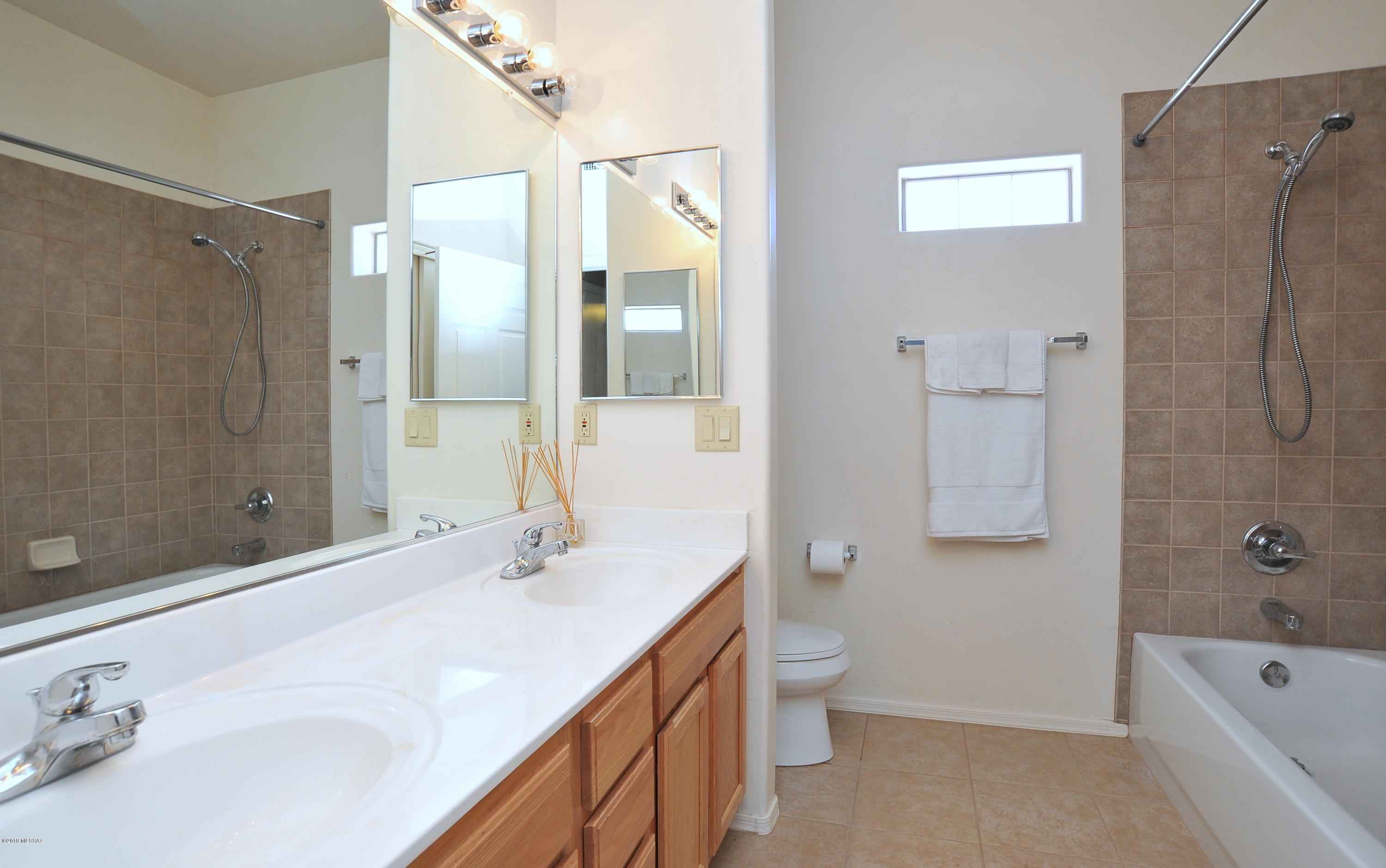 New Tucson Unit NO. 25 - Residential
