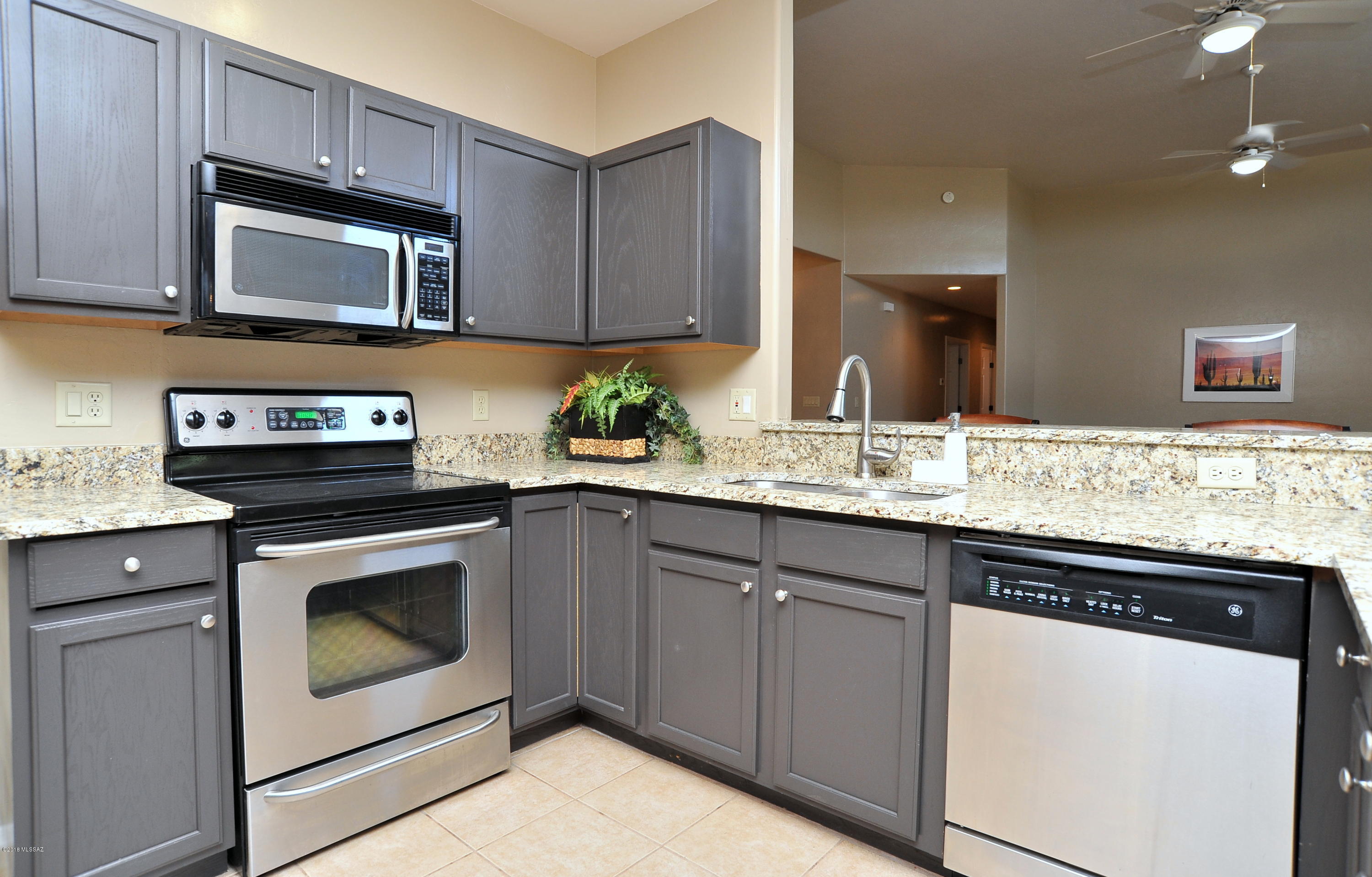 New Tucson Unit NO. 25 - Residential