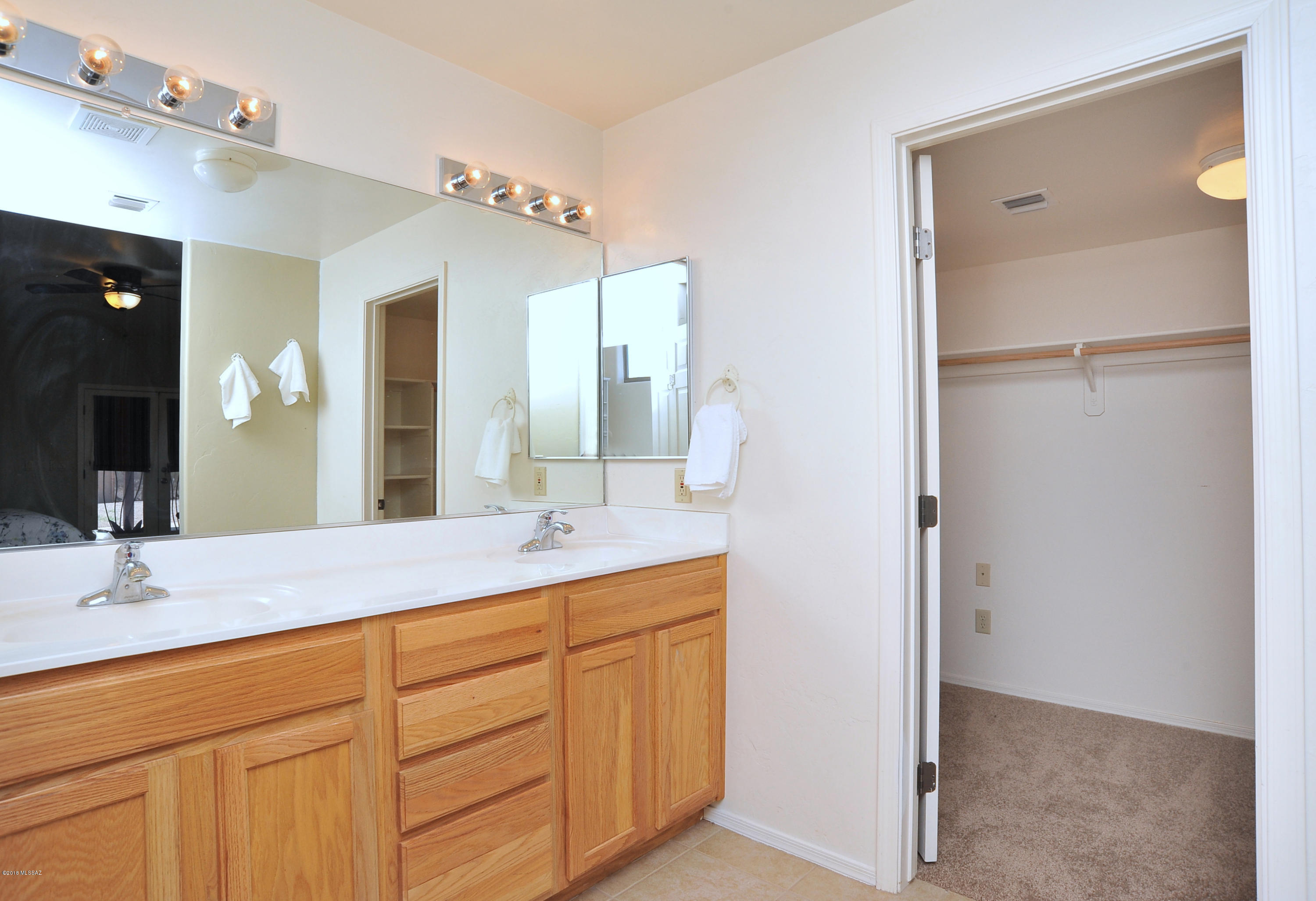 New Tucson Unit NO. 25 - Residential