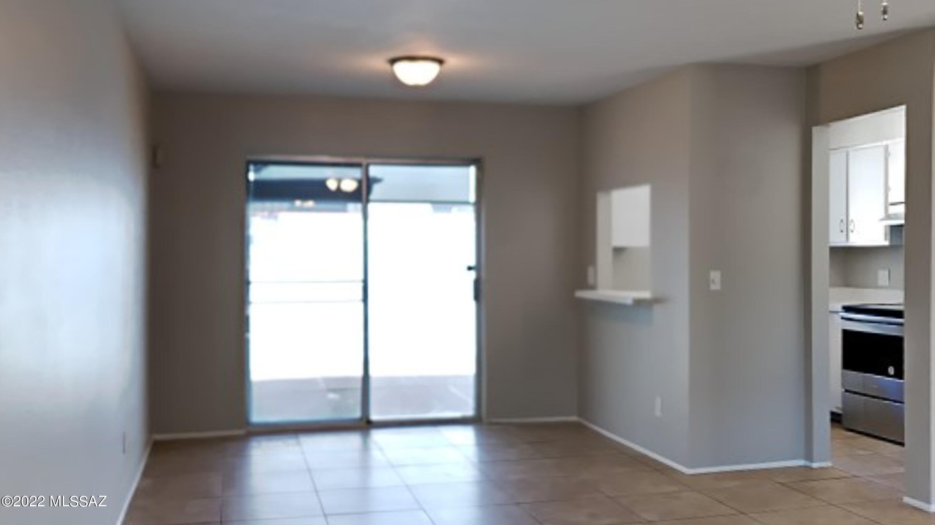 Las Solanas Blk 1 (1-49) - Residential