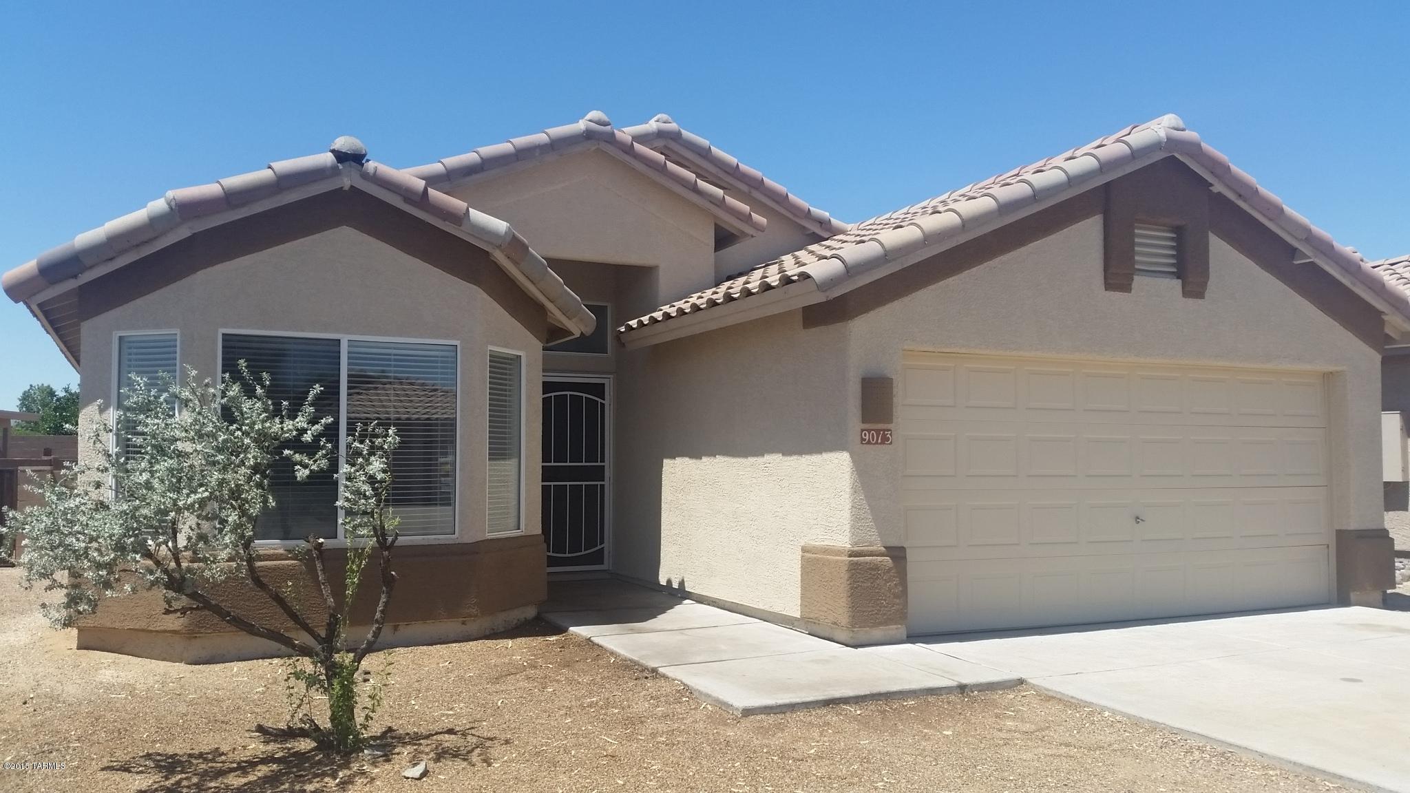 Built '99 Beautiful 3BR/2BA spacious home located in the desirable Bluffs neighborhood this home features tile throughout the house, kitchen including fridge, mirco, electric oven/stove, & d/w overlooking a breakfast area. Master bedroom is large and master bathroom features a dual sink vanity, garden tub and separate shower with glass enclosure, and a huge walk-in closet. Private enclosed backyard is very large with plenty of room to entertain. Security deposit $1495. 2 car garage. Pets are subject to approval. *** RENTAL RATE REFLECTS A $45 CONCESSION IN EXCHANGE FOR TENANT’S AGREEMENT TO CHANGE HVAC FILTERS MONTHLY. RENTAL RATES ARE $45/MO HIGHER THAN STATED W/O CONCESSION.***