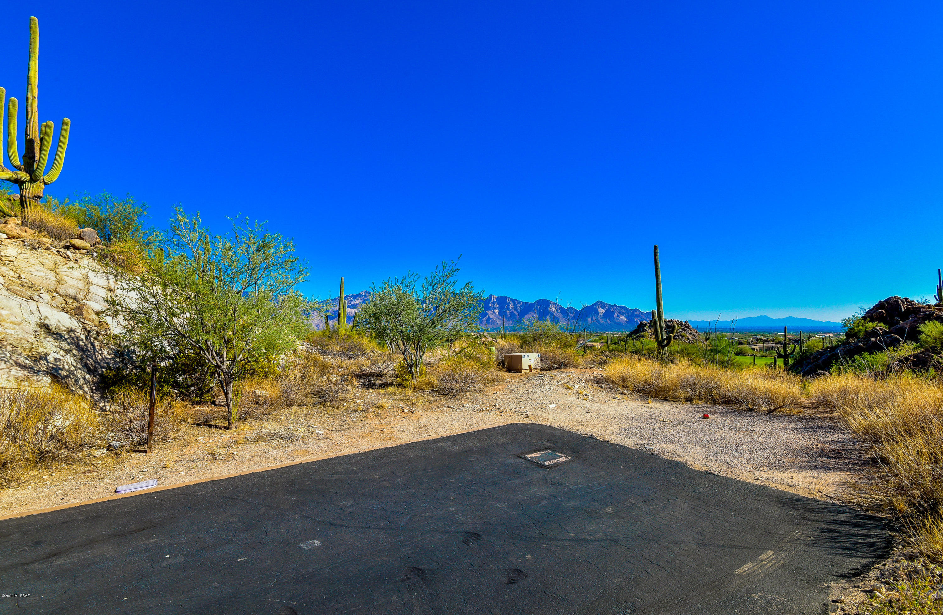Stone Canyon II - Land