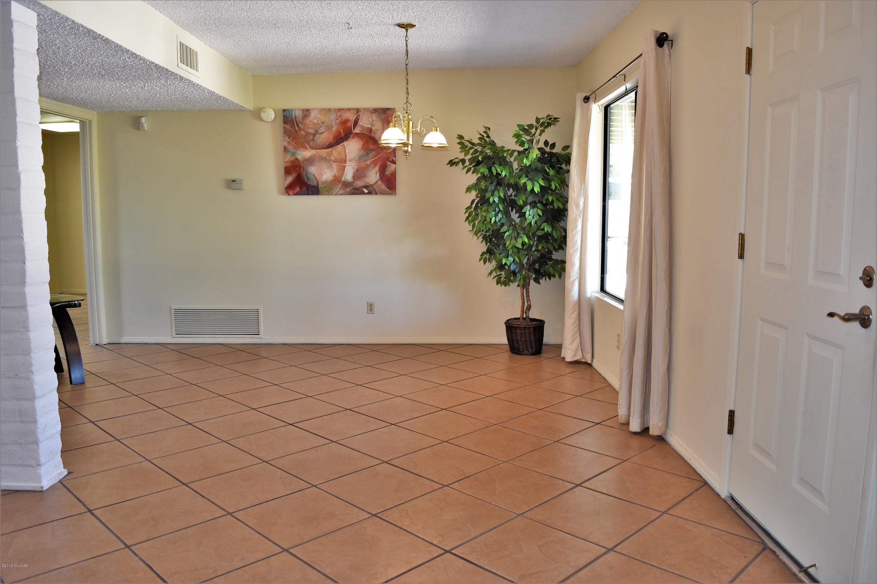 Heatherbrae (1-72) - Residential