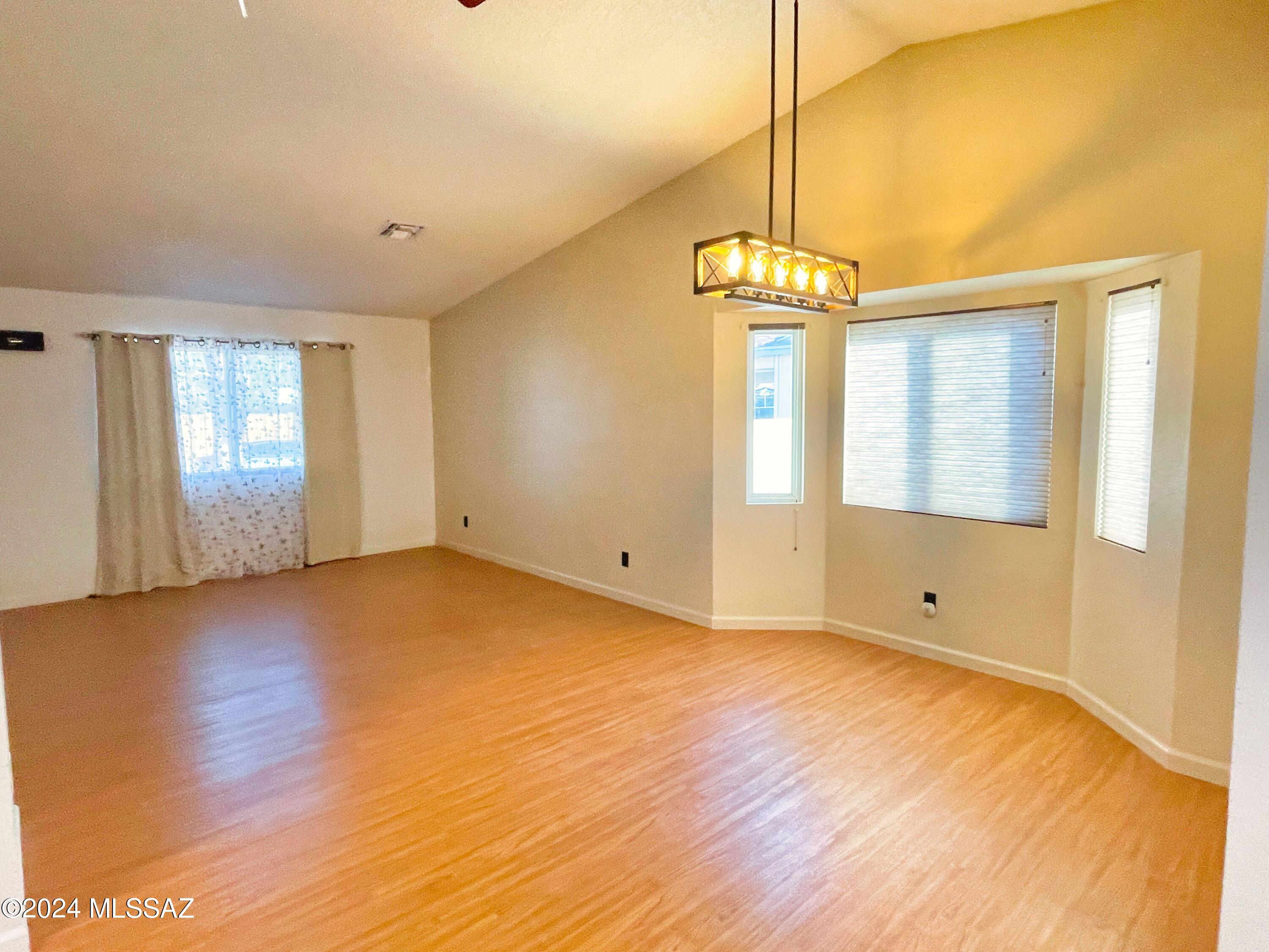 Oak Tree at Midvale Park (1-229) - Residential Lease