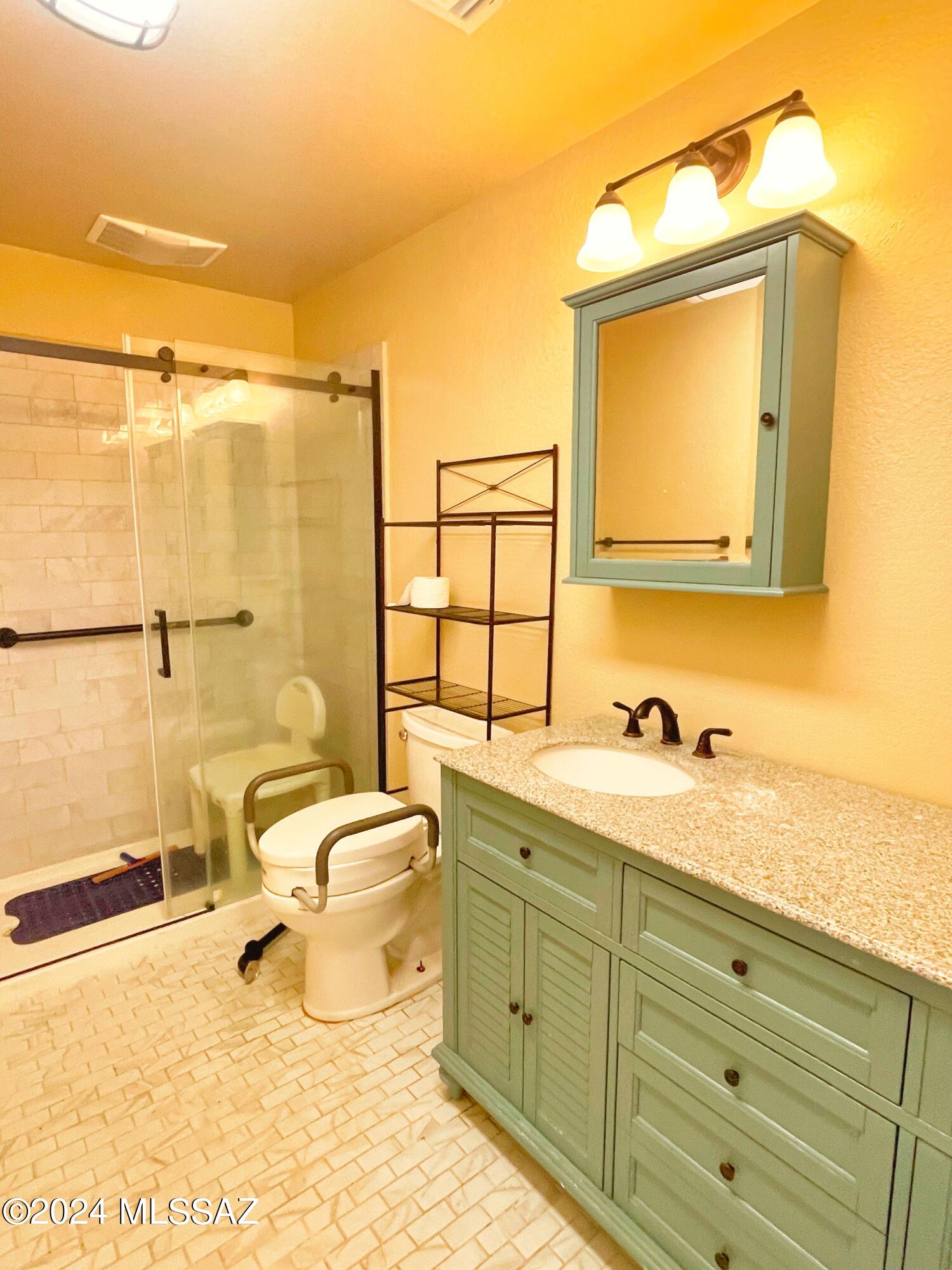 Oak Tree at Midvale Park (1-229) - Residential Lease