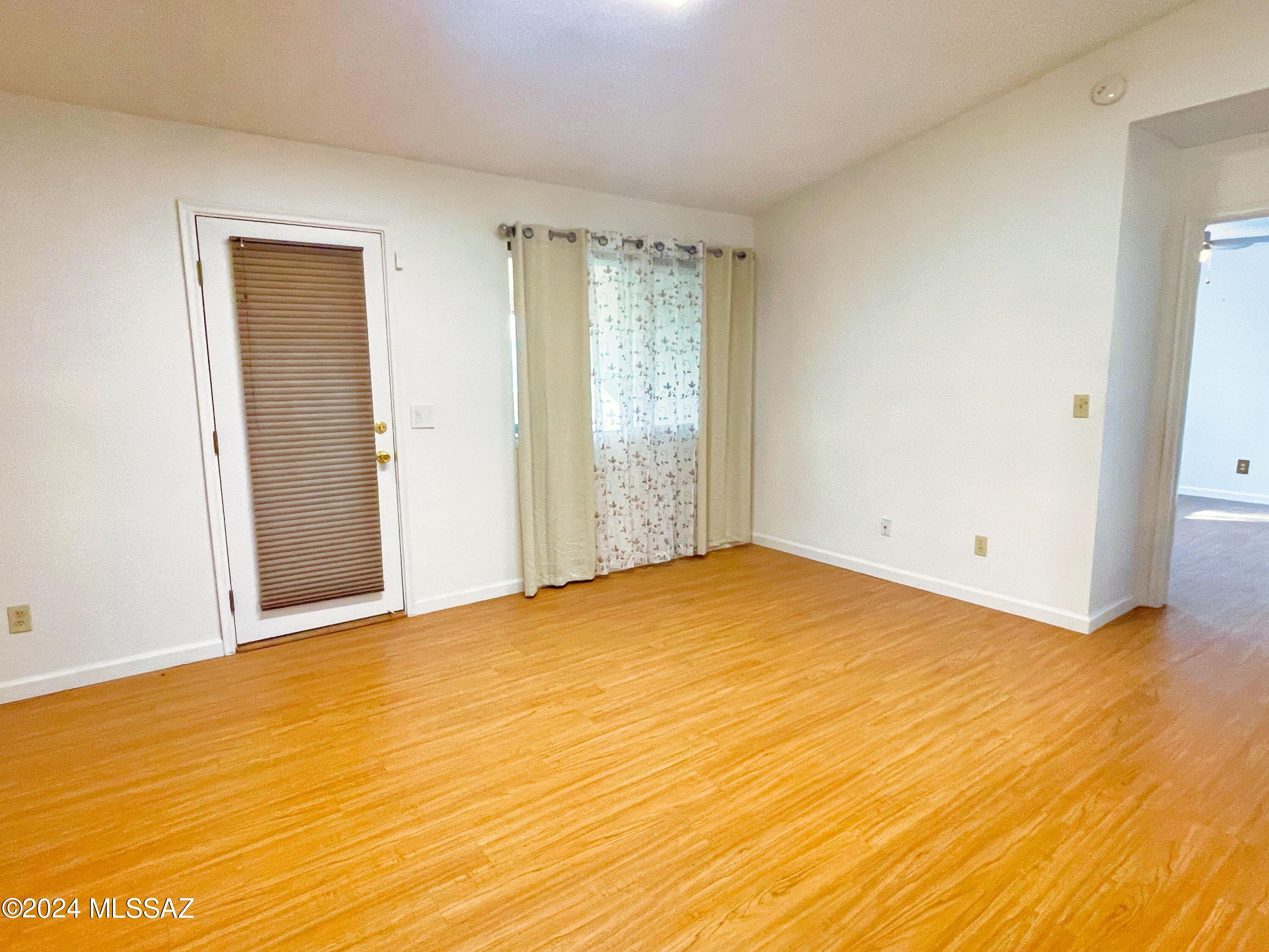 Oak Tree at Midvale Park (1-229) - Residential Lease