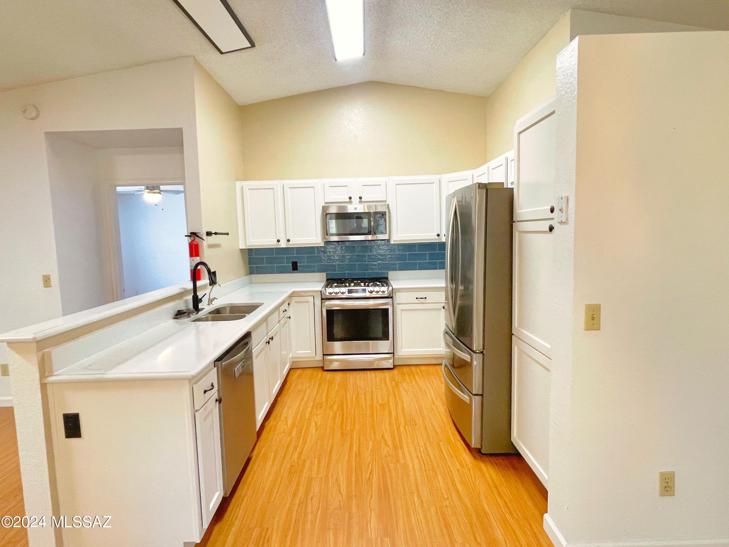 Oak Tree at Midvale Park (1-229) - Residential Lease