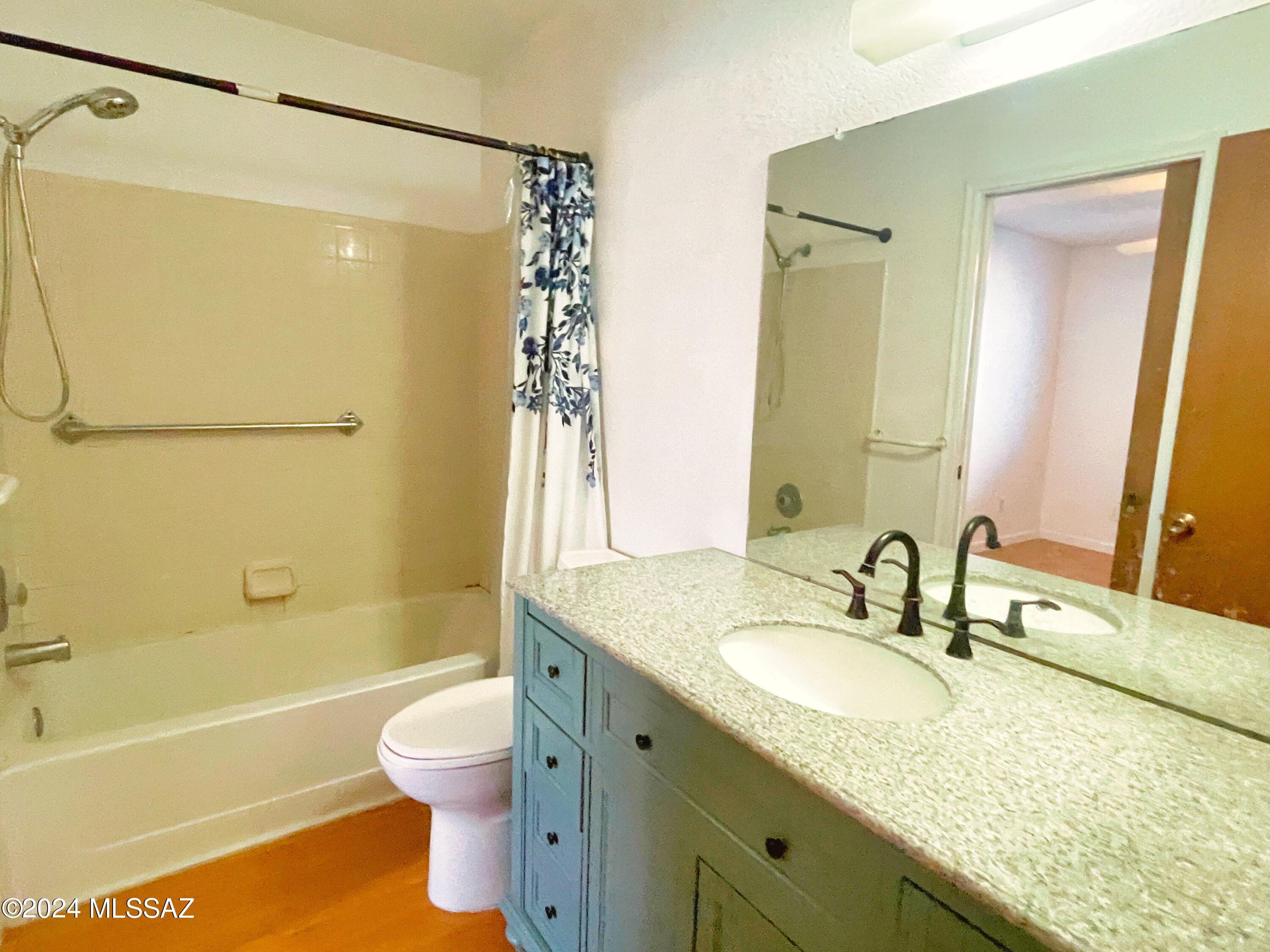 Oak Tree at Midvale Park (1-229) - Residential Lease