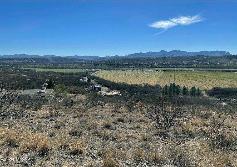 This 1.7 acre lot is ready for you to build your custom home which will have amazing views of the Rio Rico valley. Lot is staked and flagged, and has had two percolation tests conducted. Both survey and perc test in 2010.