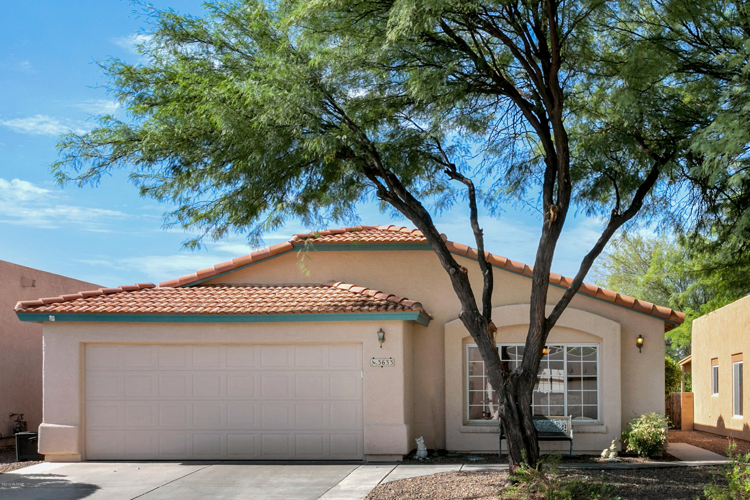 Wonderful, well-maintained 3bd/2ba home w/spacious split BR floorplan  on quiet cul-de-sac in close-in NW family-friendly neighborhood w/4 terrific community areas (pool/spa, basketball court,  BBQ/picnic area, & playground) Many upgrades incl 2 yr old HVAC & water heater. Open floorplan offers flexible living; living & dining area leads to updated eat-in kitchen w/42' cabs & tons of storage, open to extended family rm w/stacked stone fireplace & hearth. Oversized master is private retreat w/sitting area/office. Backyard is a low-maintenance, little slice of heaven w/covered patio, garden area & artificial grass.  Walking distance to Legacy Charter school, near to shopping, dining, library, PCC, YMCA, medical facilities, golf, biking trails & more! HOA includes community amenities & trash!