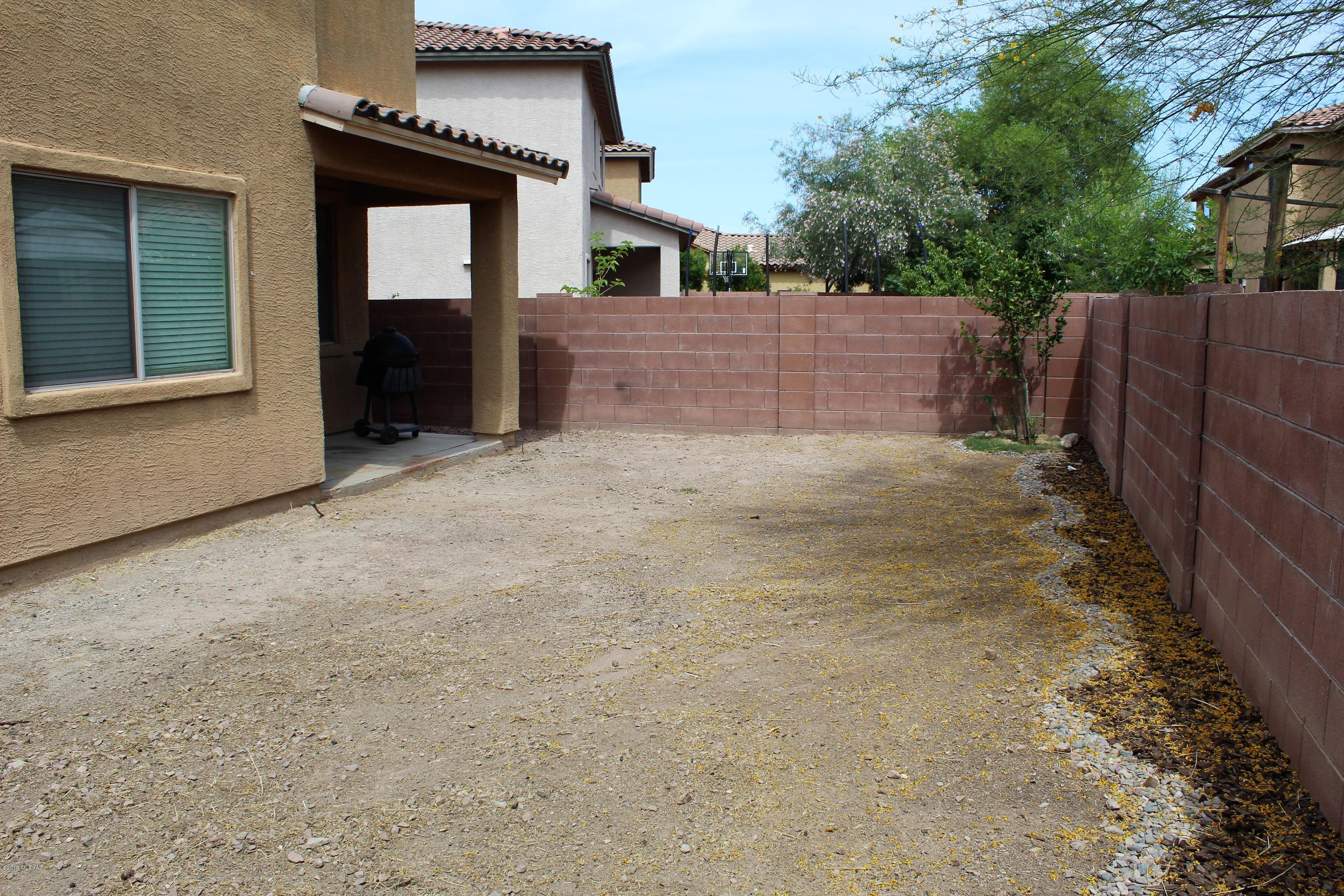 Paseo del Rio - Residential