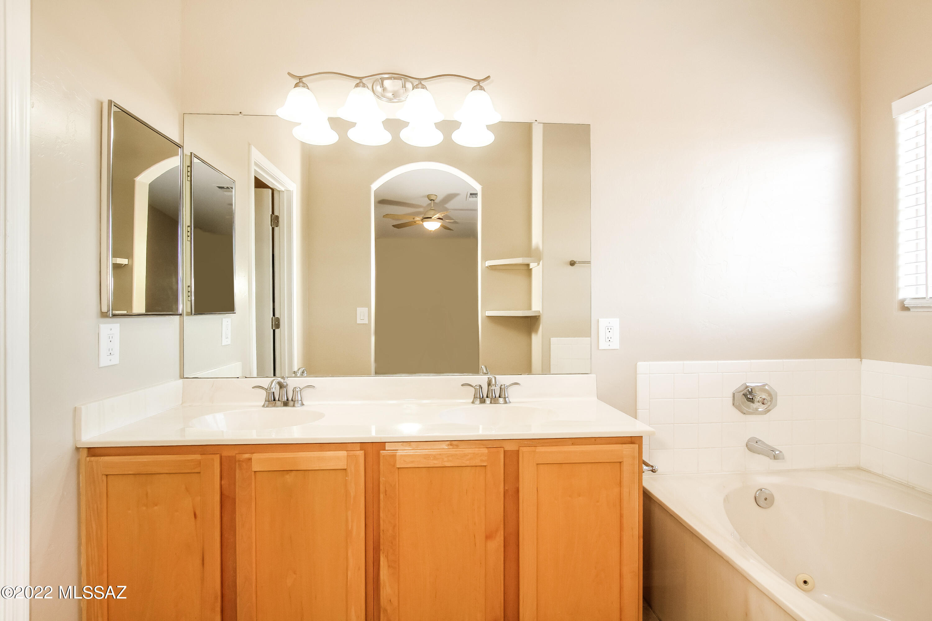 Horseshoe Trails (1-31) - Residential Lease