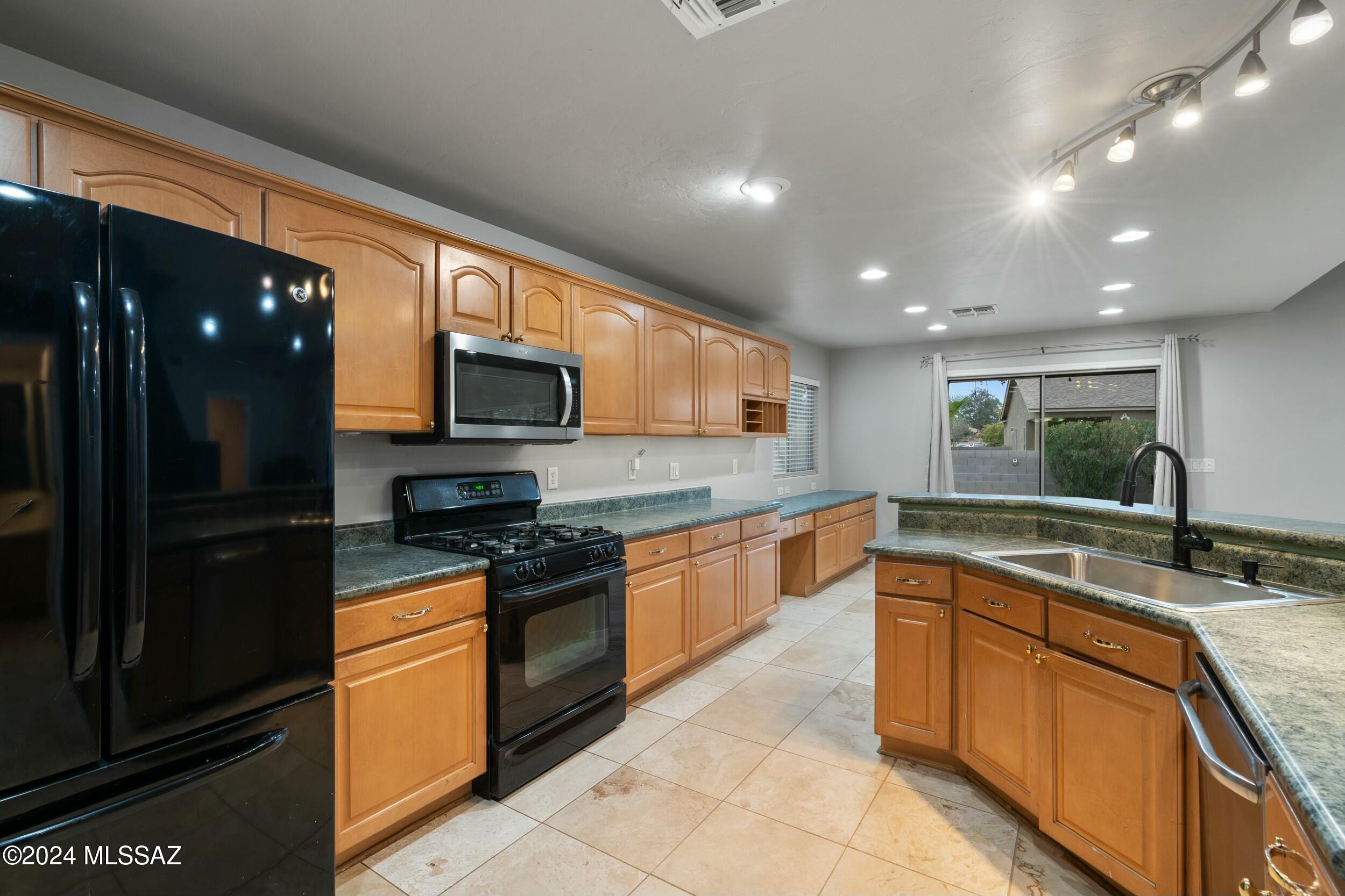 Camino Verde Estates (80-177) - Residential