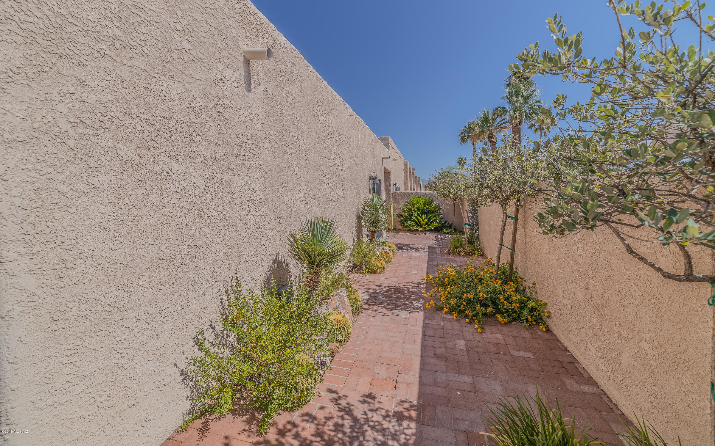 Encanto Place Townhomes (1-23) - Residential
