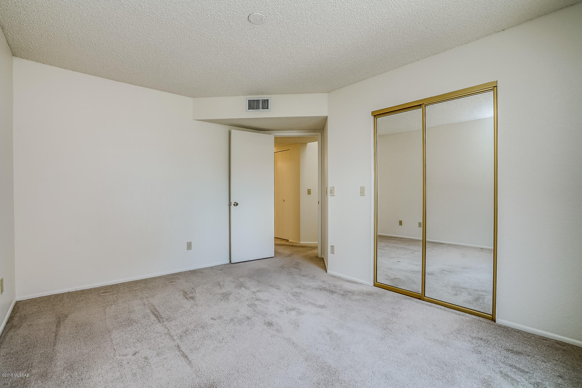 Wrightstown Square (1-155) - Residential