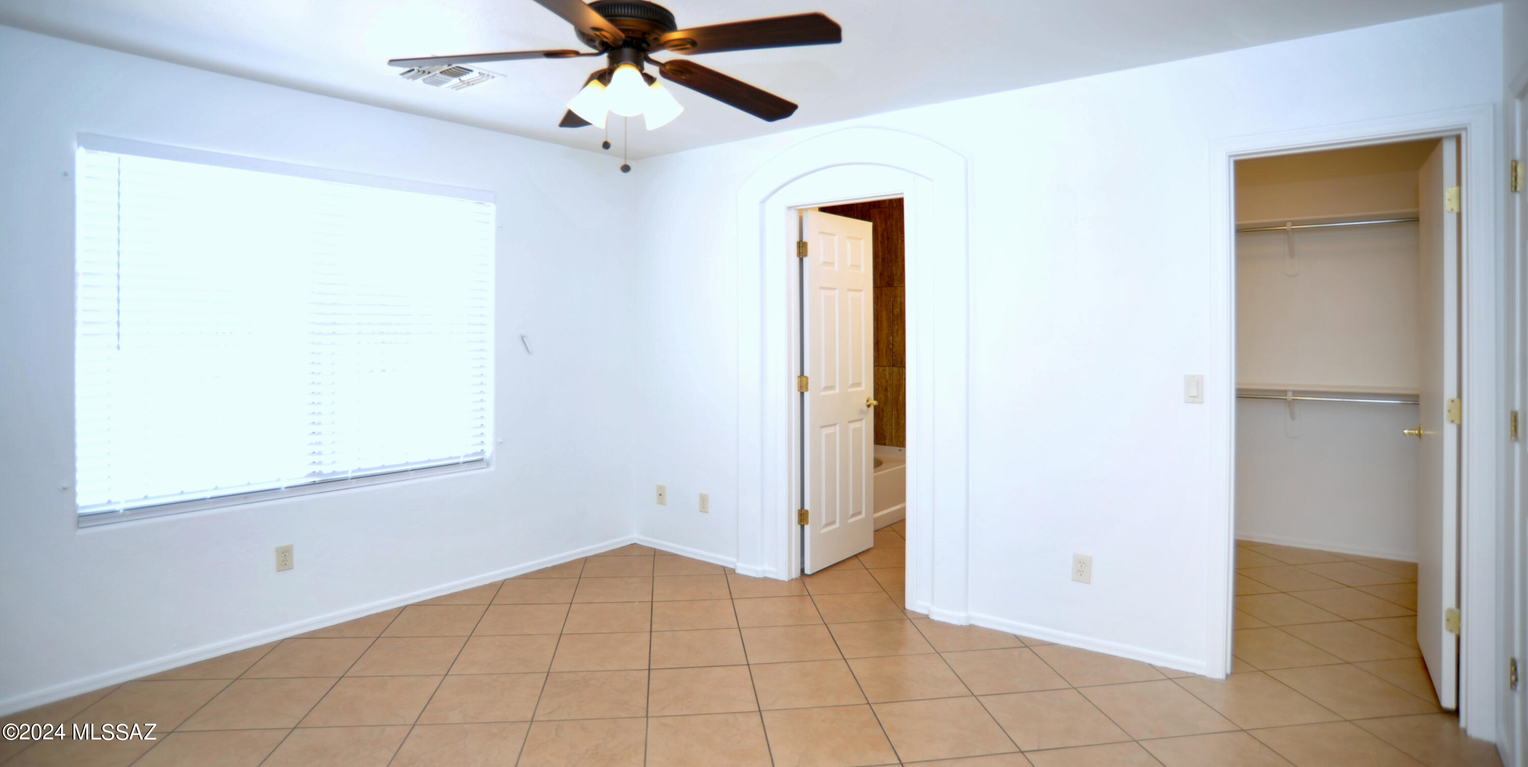 La Tierra Buena (1-207) - Residential Lease