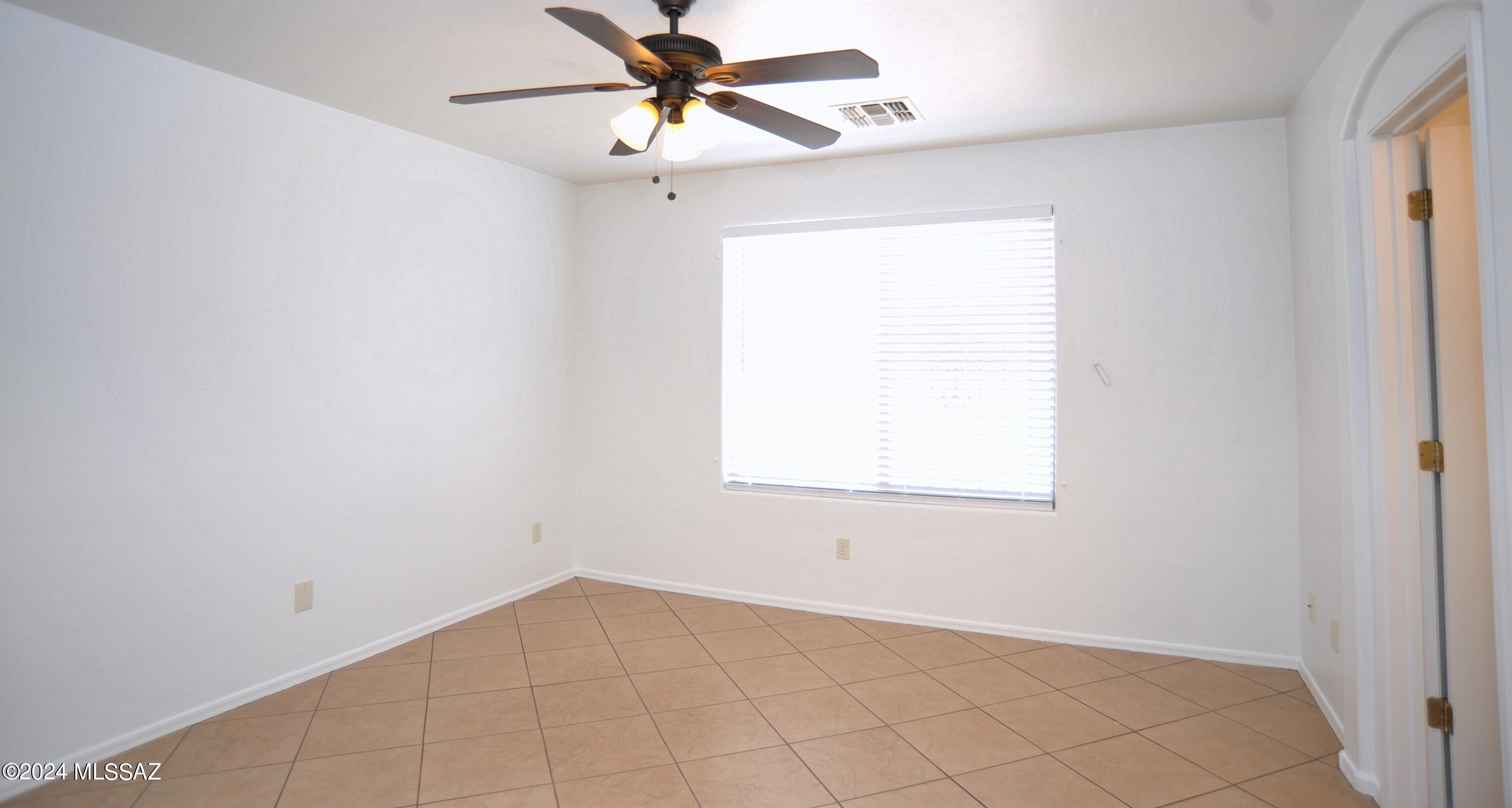 La Tierra Buena (1-207) - Residential Lease