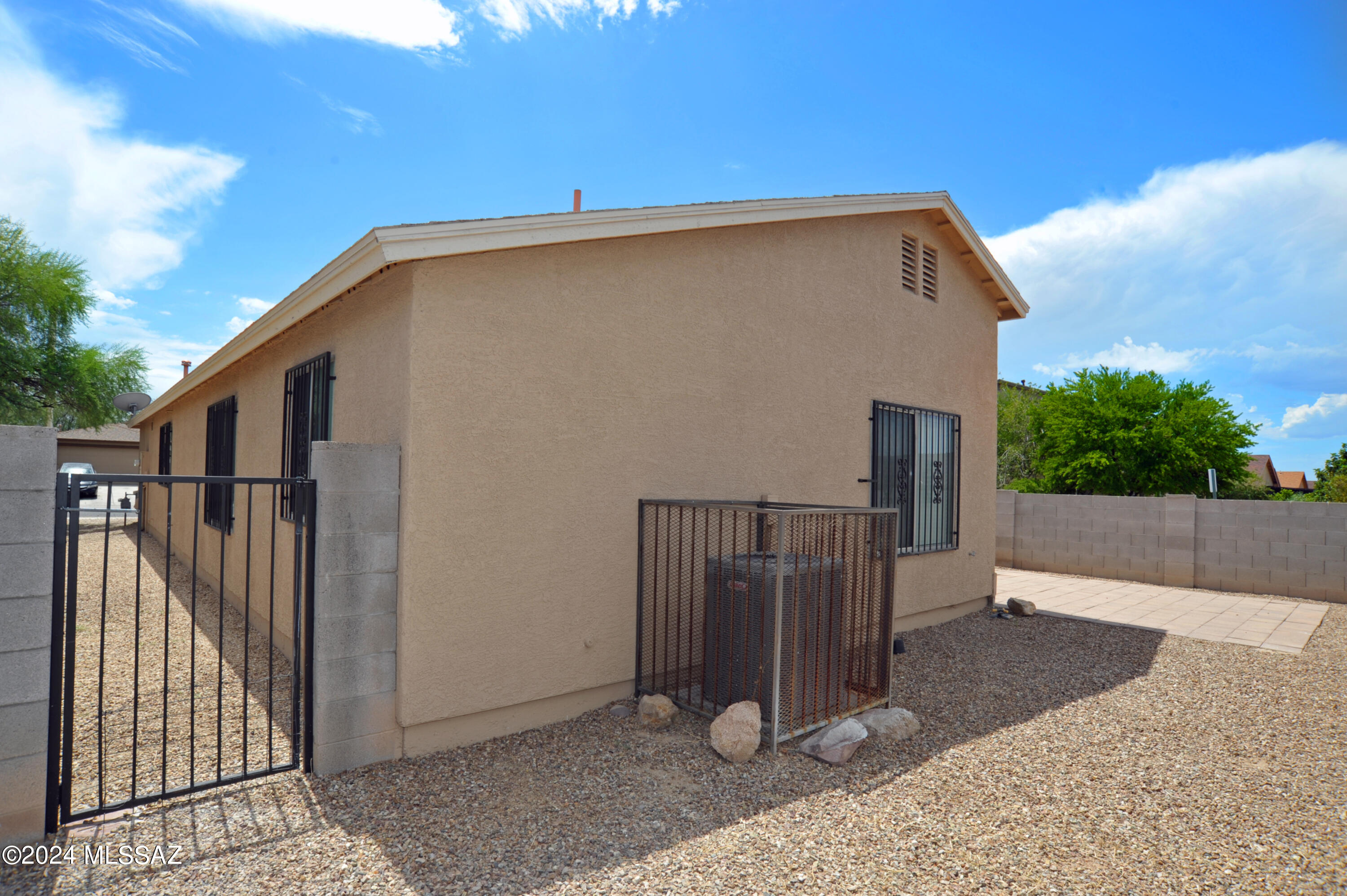 La Tierra Buena (1-207) - Residential Lease