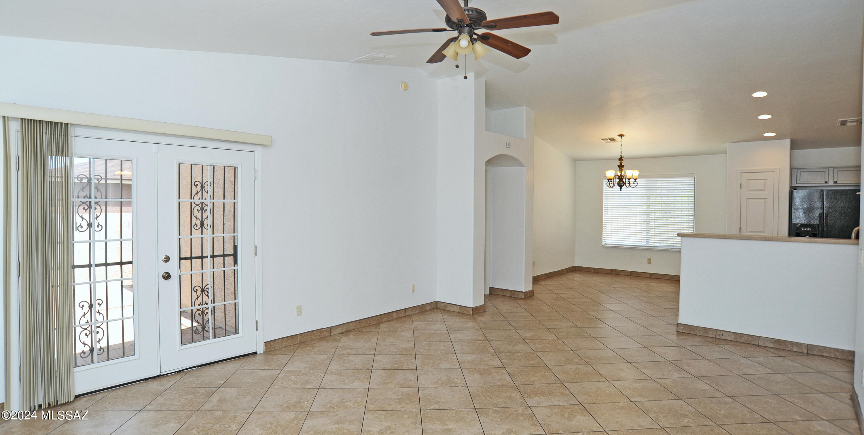 La Tierra Buena (1-207) - Residential Lease