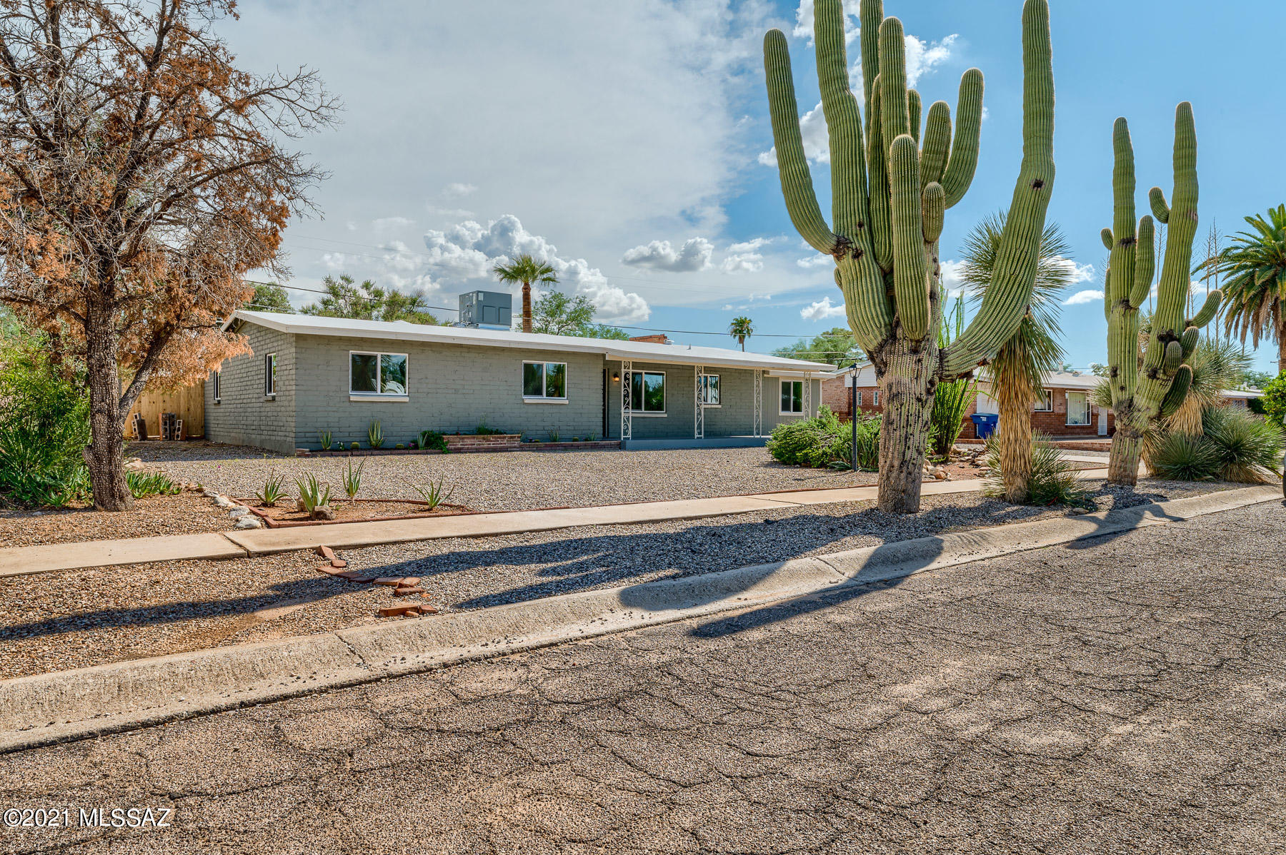 San Fernando Village - Residential