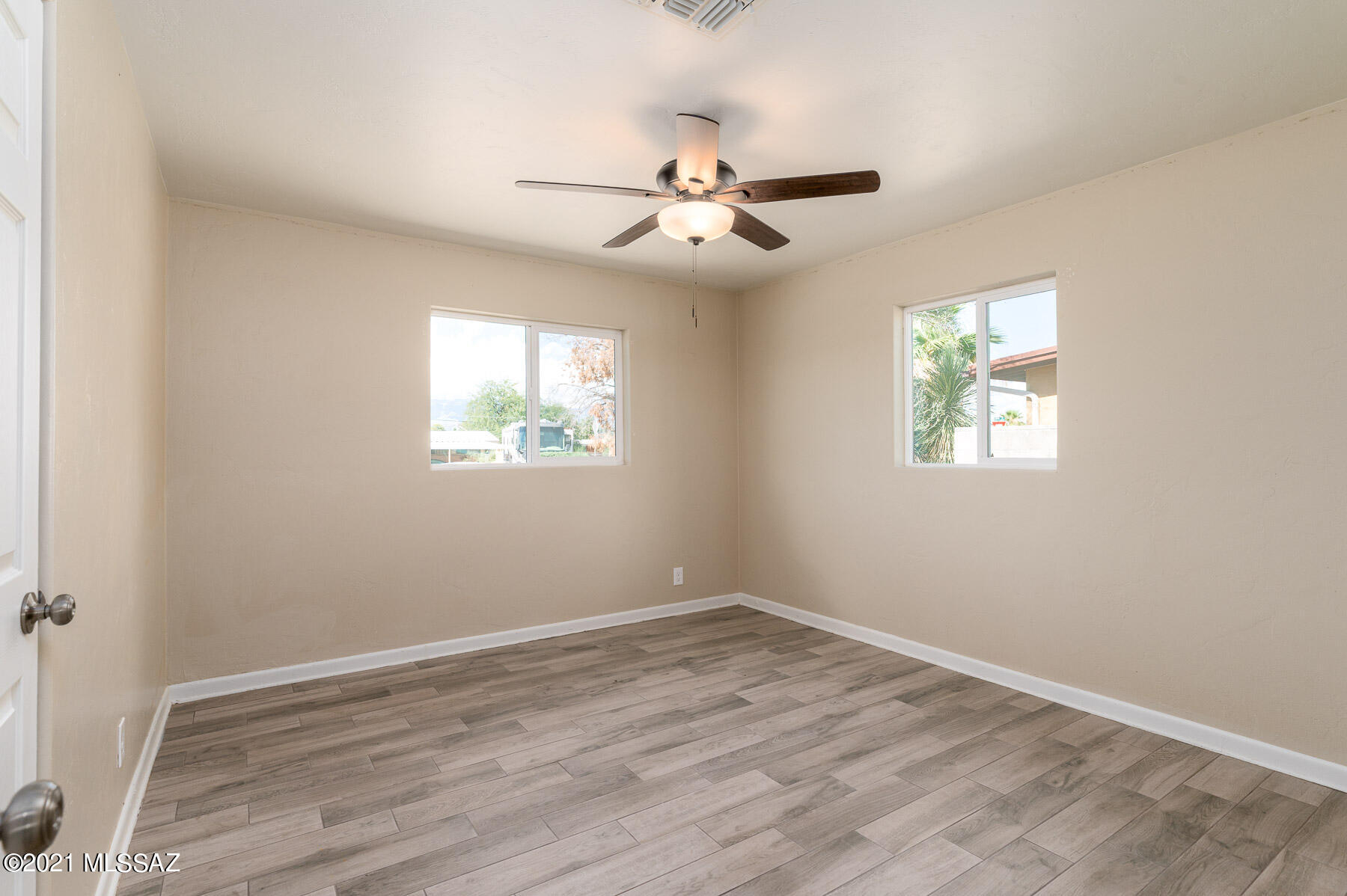 San Fernando Village - Residential