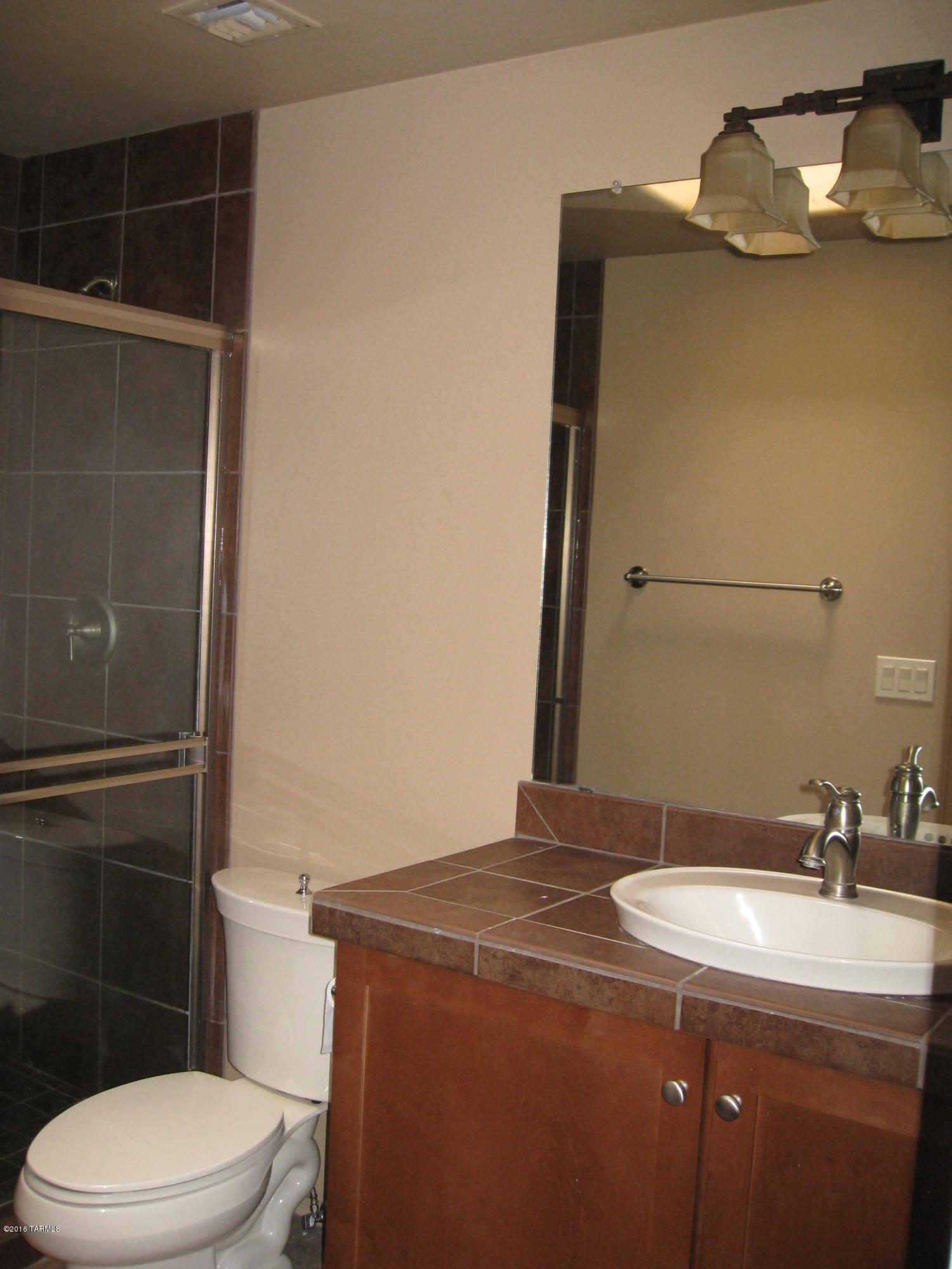 Dos Tiburones Townhouses (1-34) - Residential Lease