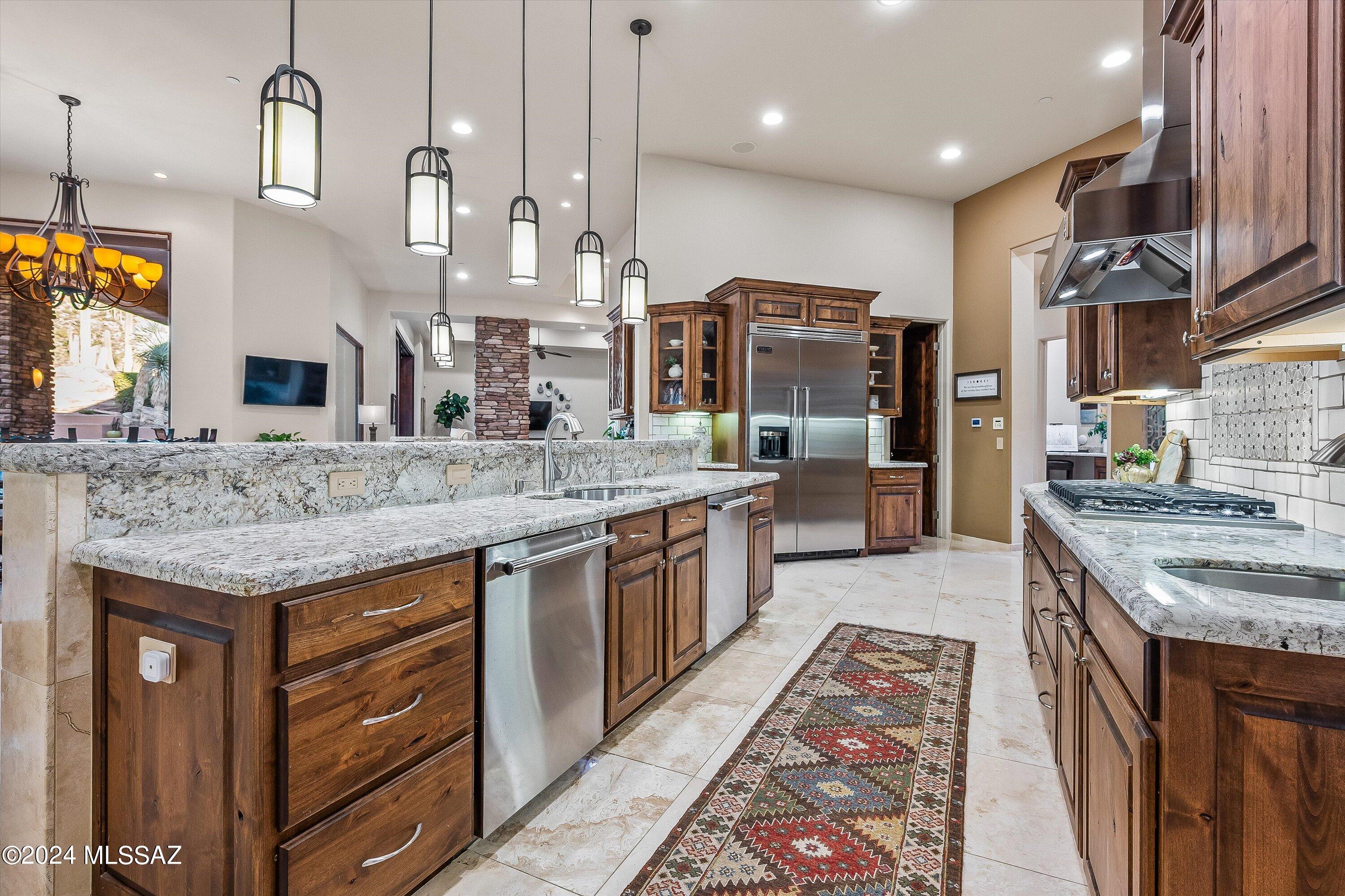 Canyon Pass At Dove Mountain - Residential
